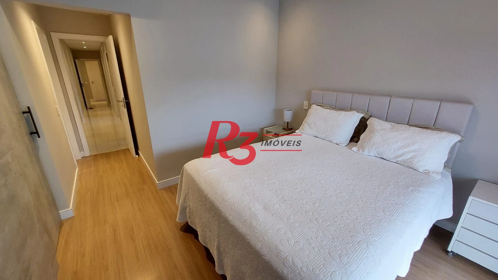 APARTAMENTO ALTO PADRÃO À VENDA NO BAIRRO DA APARECIDA EM SANTOS/SP