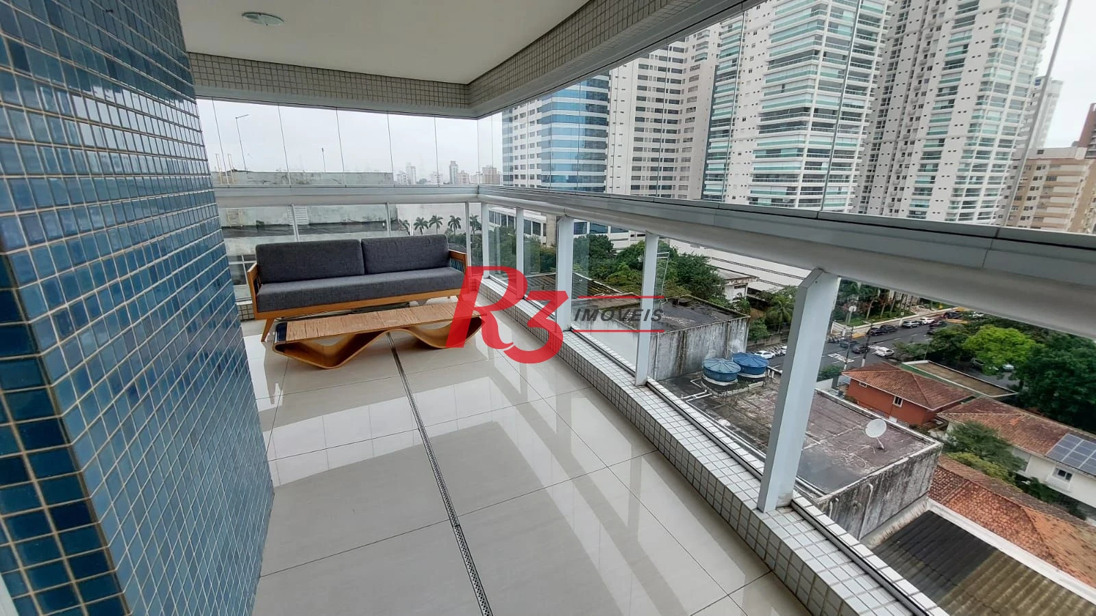 APARTAMENTO ALTO PADRÃO À VENDA NO BAIRRO DA APARECIDA EM SANTOS/SP
