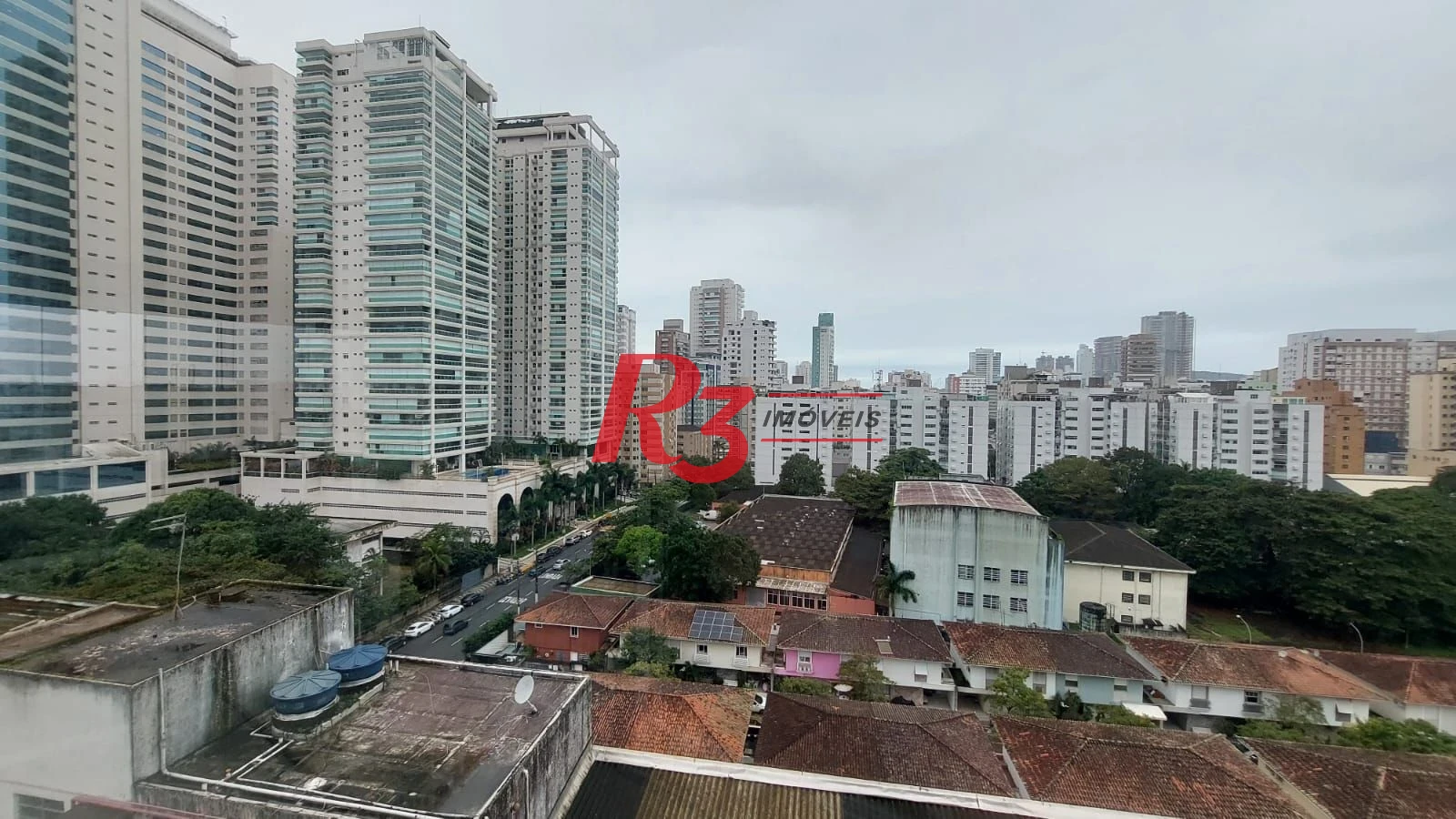 APARTAMENTO ALTO PADRÃO À VENDA NO BAIRRO DA APARECIDA EM SANTOS/SP