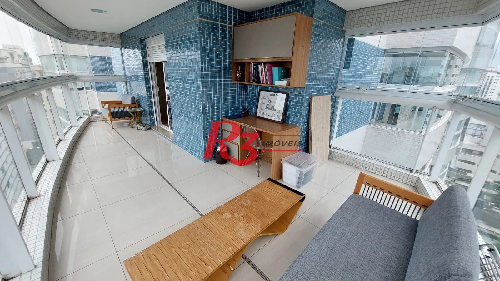 APARTAMENTO ALTO PADRÃO À VENDA NO BAIRRO DA APARECIDA EM SANTOS/SP