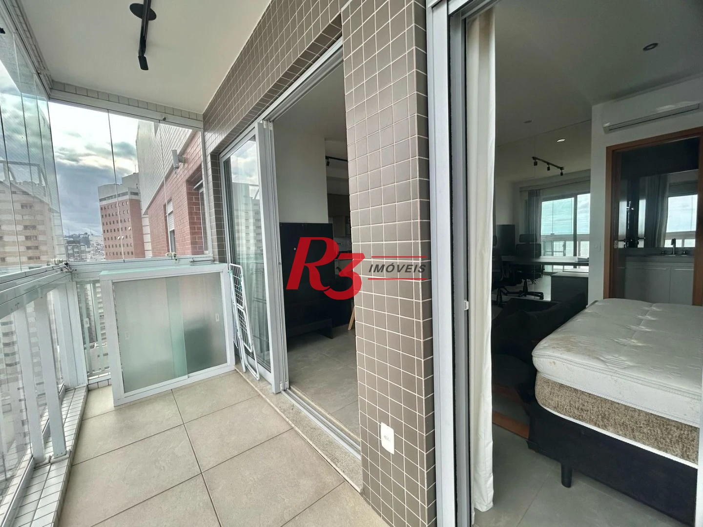 Apartamento com 1 dormitório à venda, 44 m² por R$ 890.000,00 - Boqueirão - Santos/SP
