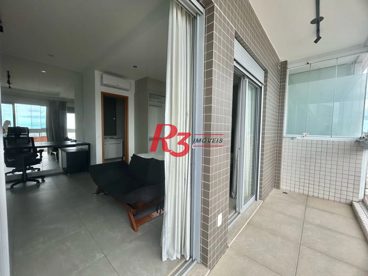 Apartamento com 1 dormitório à venda, 44 m² por R$ 890.000,00 - Boqueirão - Santos/SP