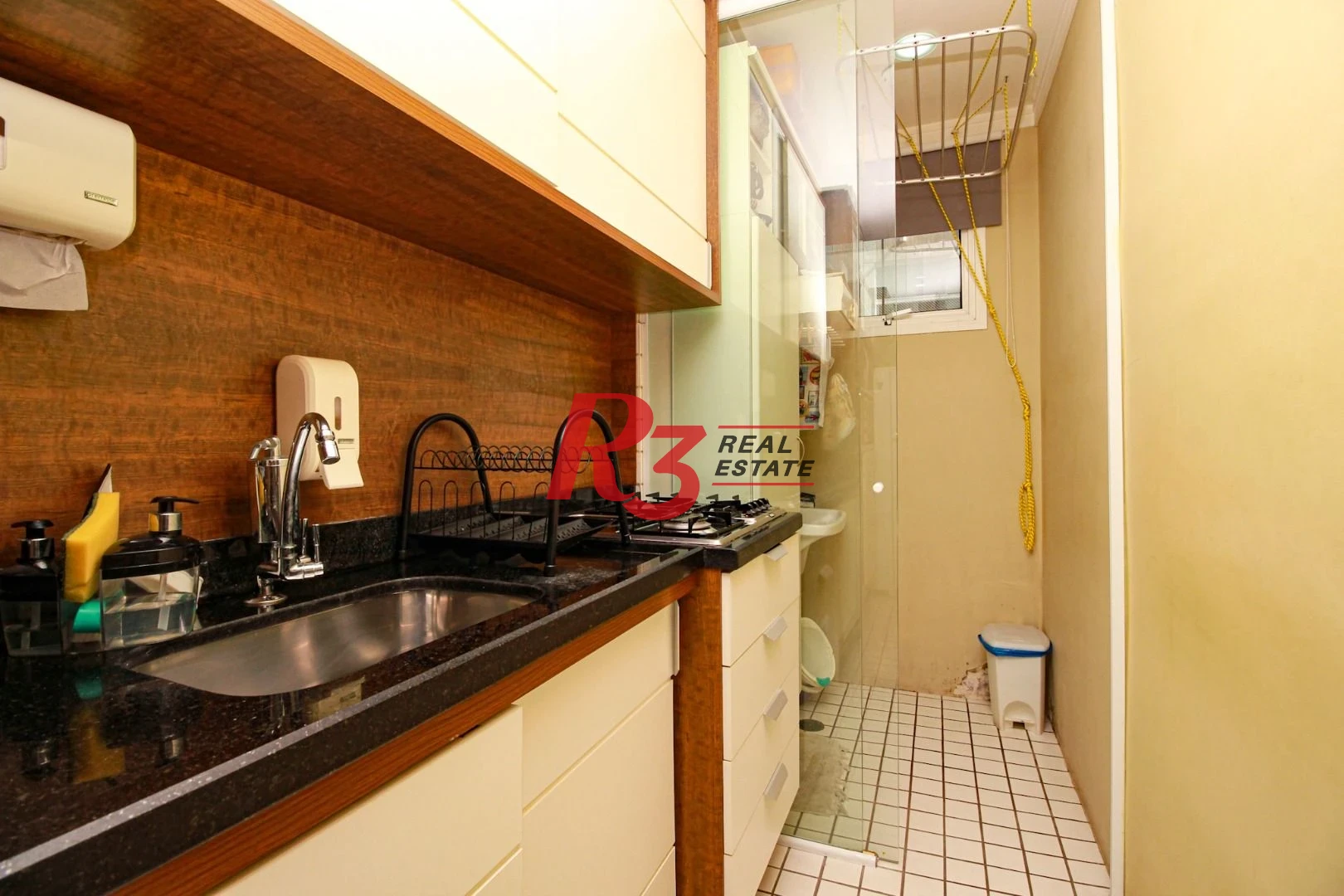Loft com 2 dormitórios para alugar, 72 m² por R$ 7.350,00/mês - Gonzaga - Santos/SP