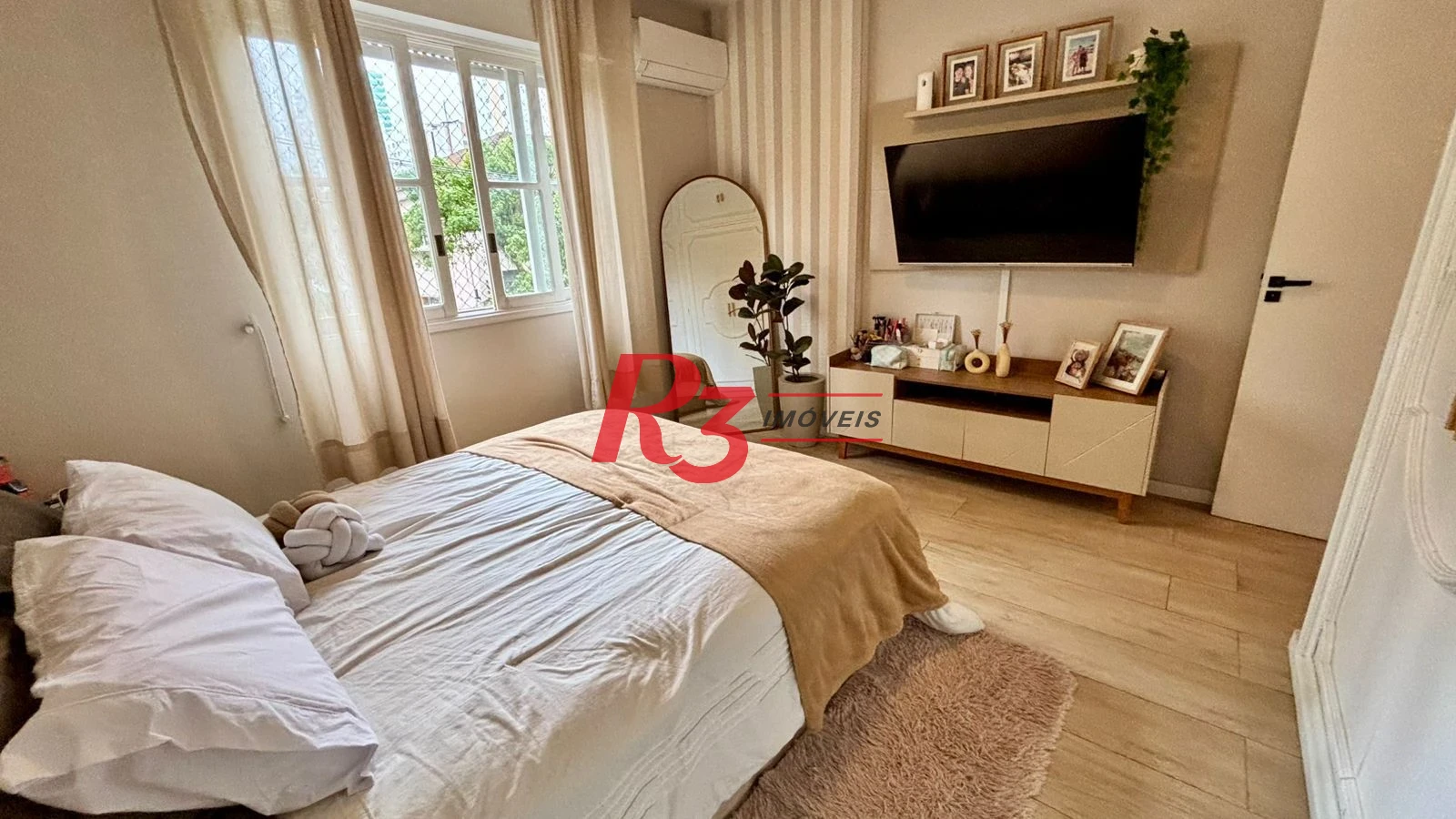 Apartamento com 2 dormitórios à venda, 122 m² por R$ 850.000,00 - Boqueirão - Santos/SP