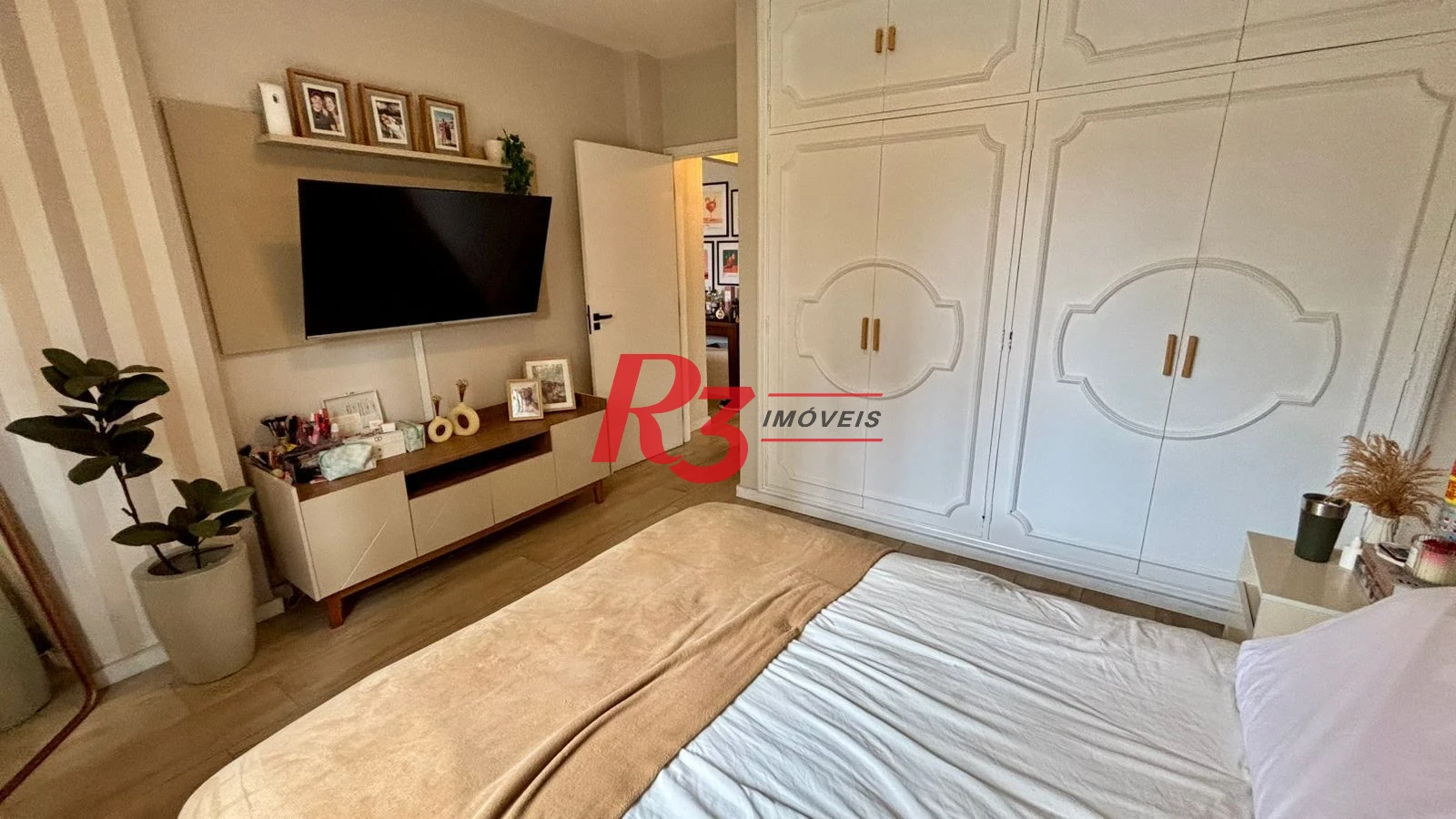 Apartamento com 2 dormitórios à venda, 122 m² por R$ 850.000,00 - Boqueirão - Santos/SP