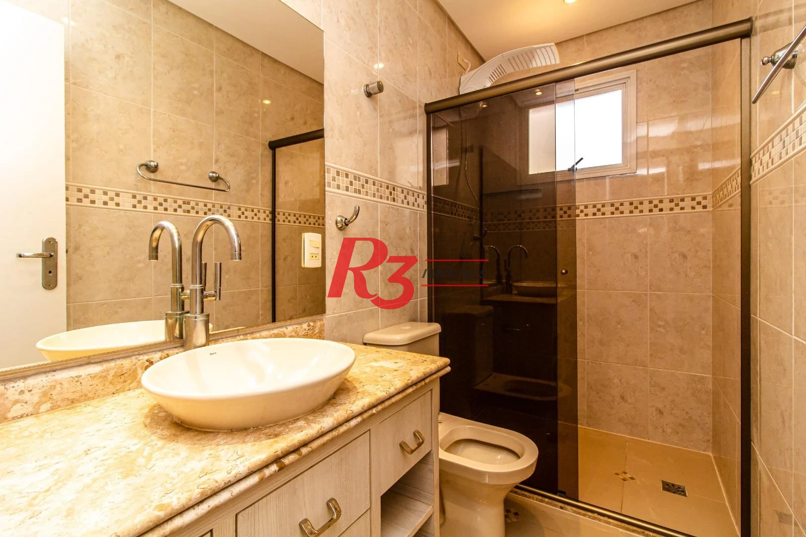 Apartamento com 3 dormitórios para alugar, 180 m² por R$ 10.800,02/mês - Boqueirão - Santos/SP