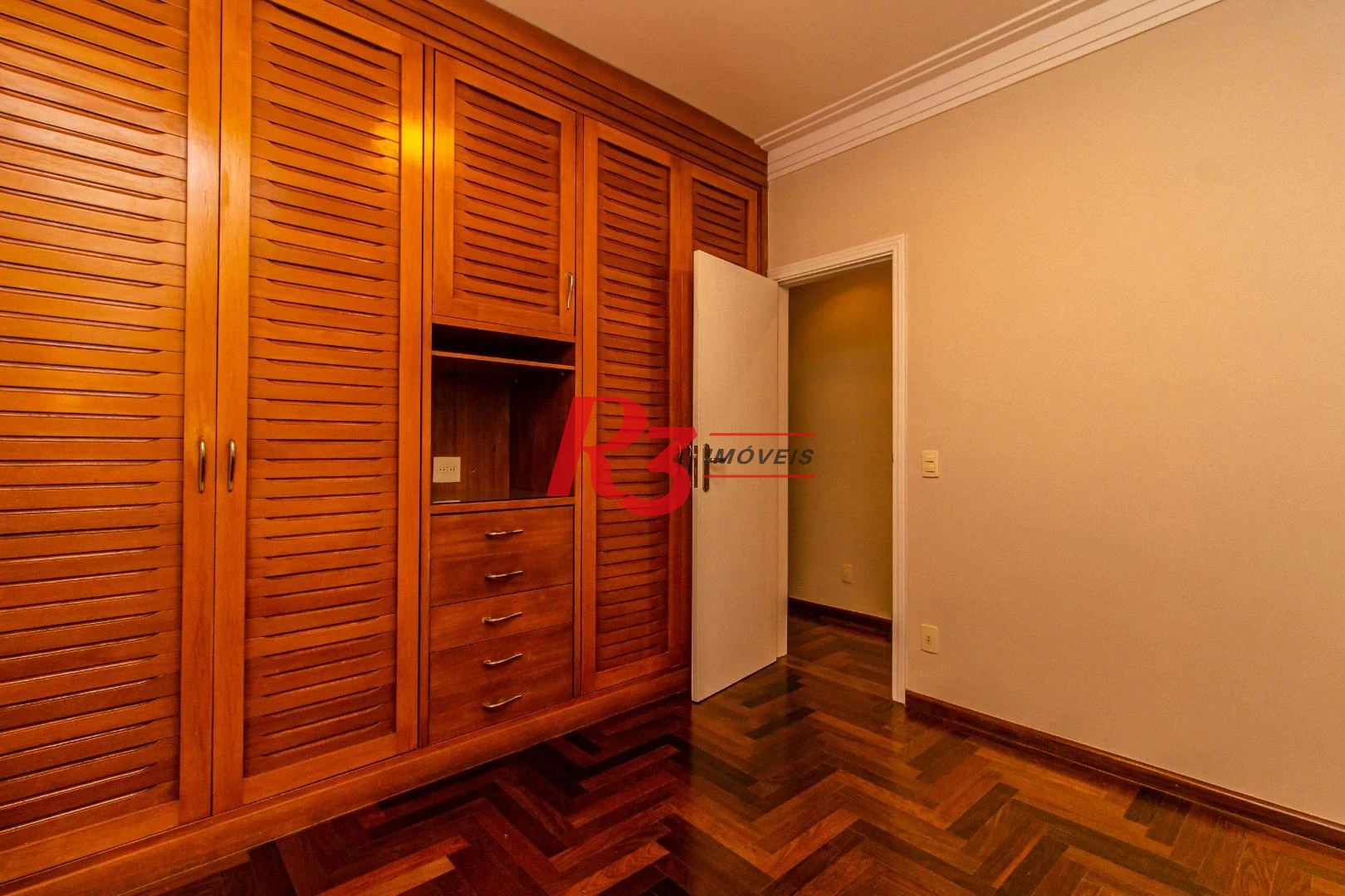 Apartamento com 3 dormitórios para alugar, 180 m² por R$ 10.800,02/mês - Boqueirão - Santos/SP