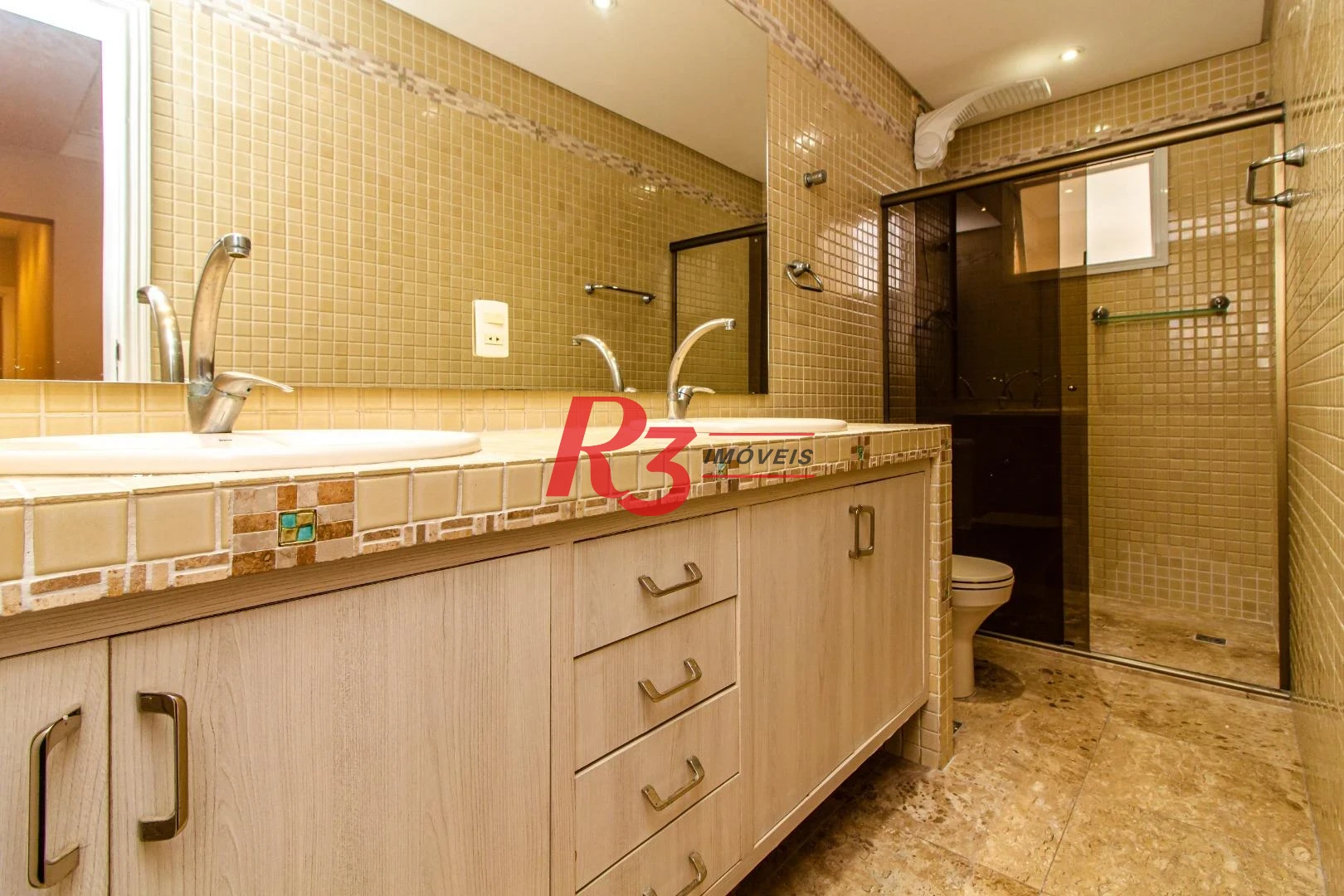 Apartamento com 3 dormitórios para alugar, 180 m² por R$ 10.800,02/mês - Boqueirão - Santos/SP