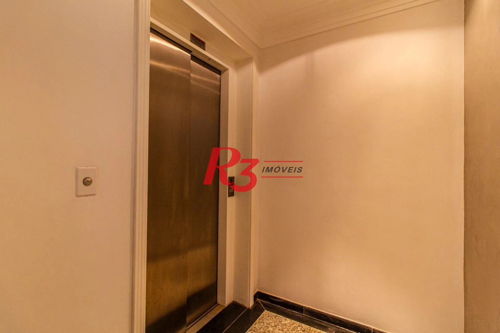 Apartamento com 3 dormitórios para alugar, 180 m² por R$ 10.800,02/mês - Boqueirão - Santos/SP