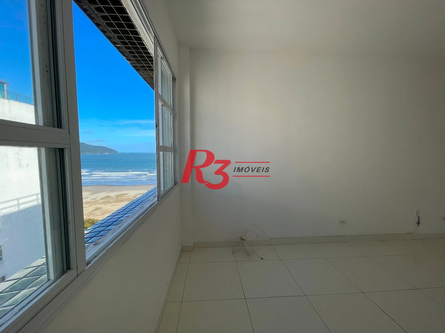 Apartamento para alugar, 81 m² - Gonzaga - Santos/SP