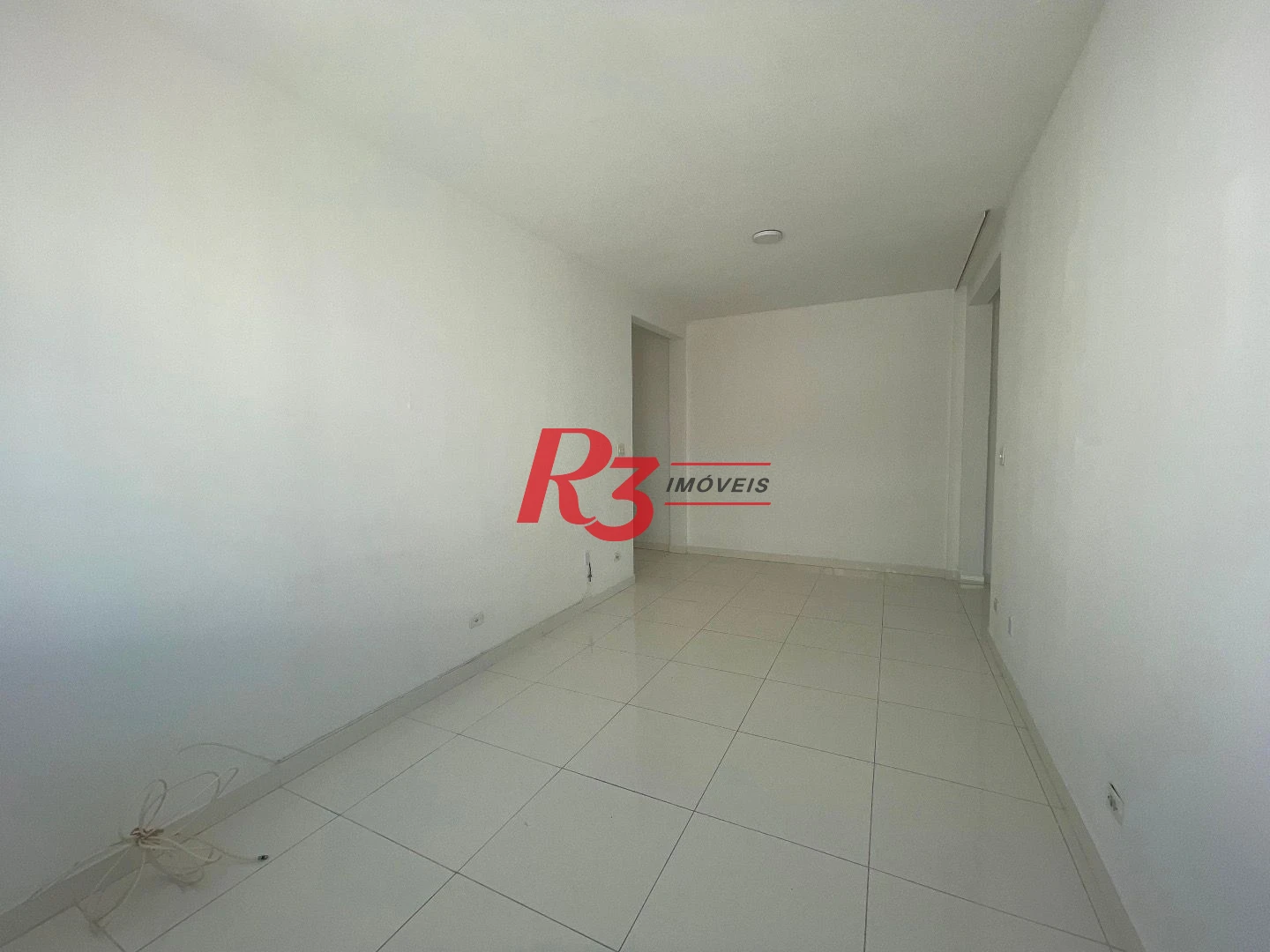 Apartamento para alugar, 81 m² - Gonzaga - Santos/SP