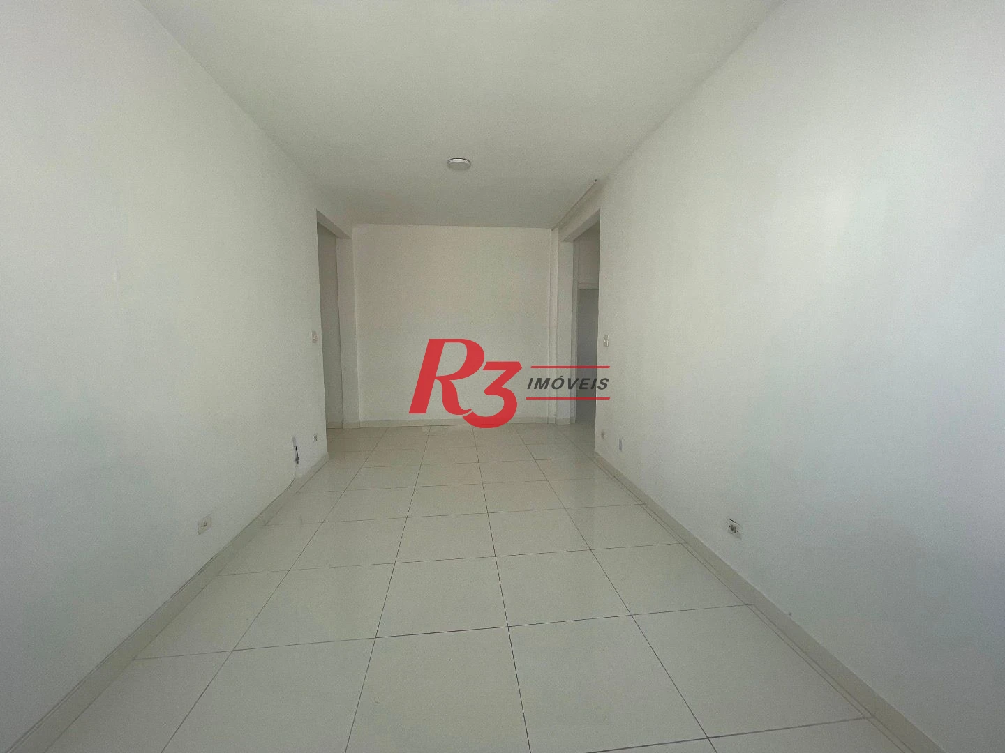 Apartamento para alugar, 81 m² - Gonzaga - Santos/SP