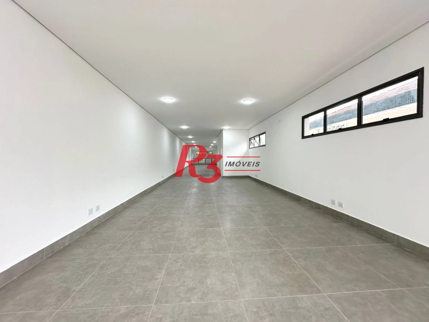 Loja, 550 m² - venda por R$ 3.500.000,00 ou aluguel por R$ 26.050,00/mês - Encruzilhada - Santos/SP