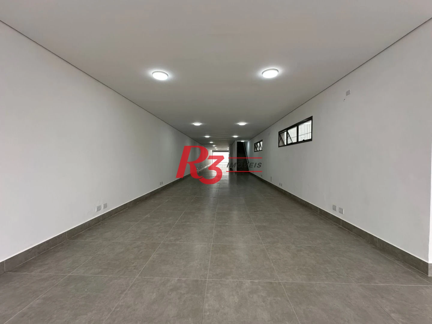 Loja, 550 m² - venda por R$ 3.500.000,00 ou aluguel por R$ 26.050,00/mês - Encruzilhada - Santos/SP