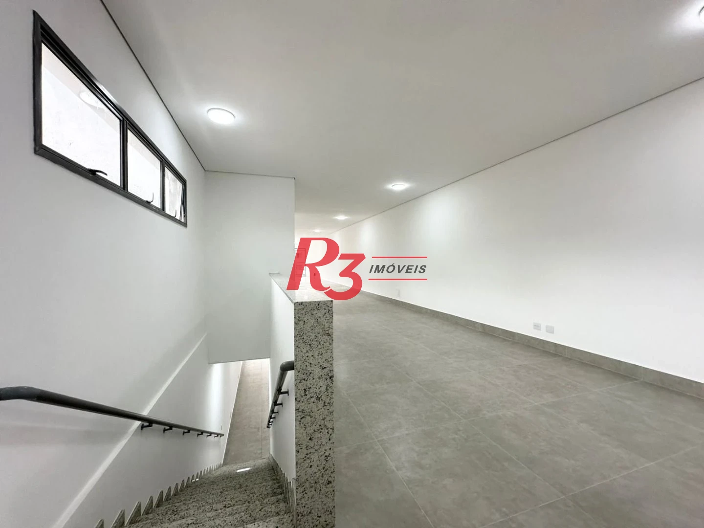 Loja, 550 m² - venda por R$ 3.500.000,00 ou aluguel por R$ 26.050,00/mês - Encruzilhada - Santos/SP