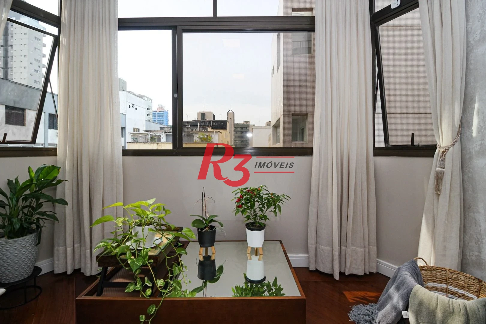 Apartamento com 3 dormitórios à venda, 117 m² por R$ 1.650.000,00 - Boqueirão - Santos/SP