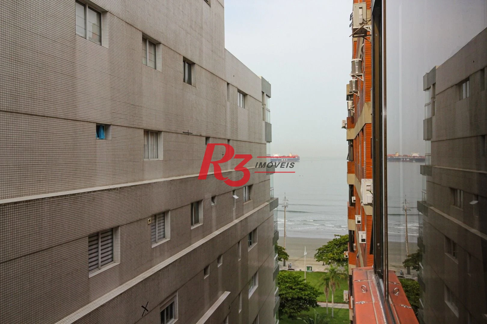 Apartamento com 3 dormitórios à venda, 117 m² por R$ 1.650.000,00 - Boqueirão - Santos/SP