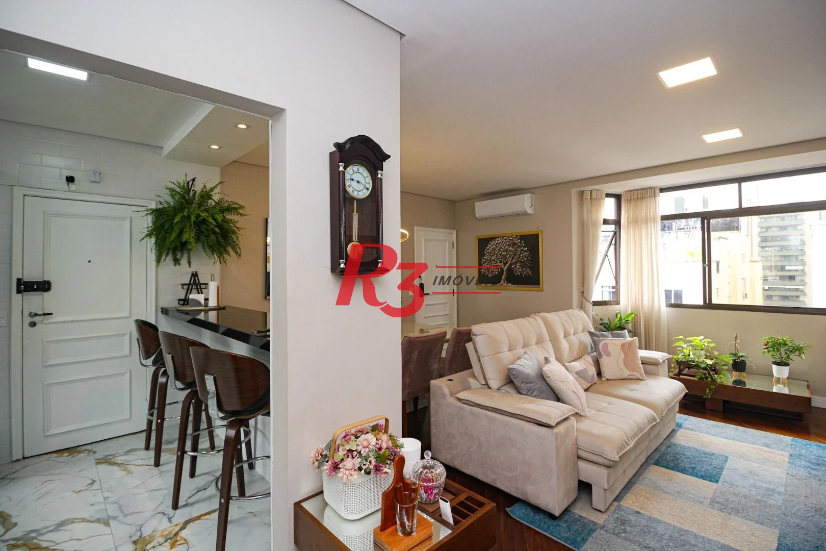 Apartamento com 3 dormitórios à venda, 117 m² por R$ 1.650.000,00 - Boqueirão - Santos/SP