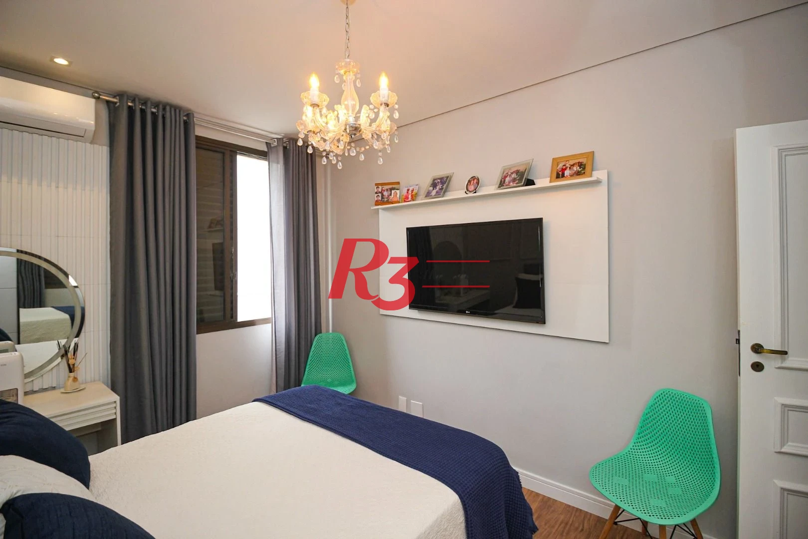 Apartamento com 3 dormitórios à venda, 117 m² por R$ 1.650.000,00 - Boqueirão - Santos/SP
