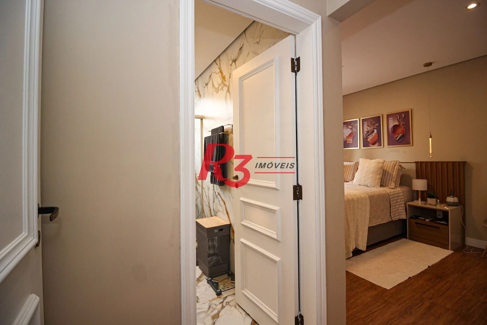 Apartamento com 3 dormitórios à venda, 117 m² por R$ 1.650.000,00 - Boqueirão - Santos/SP