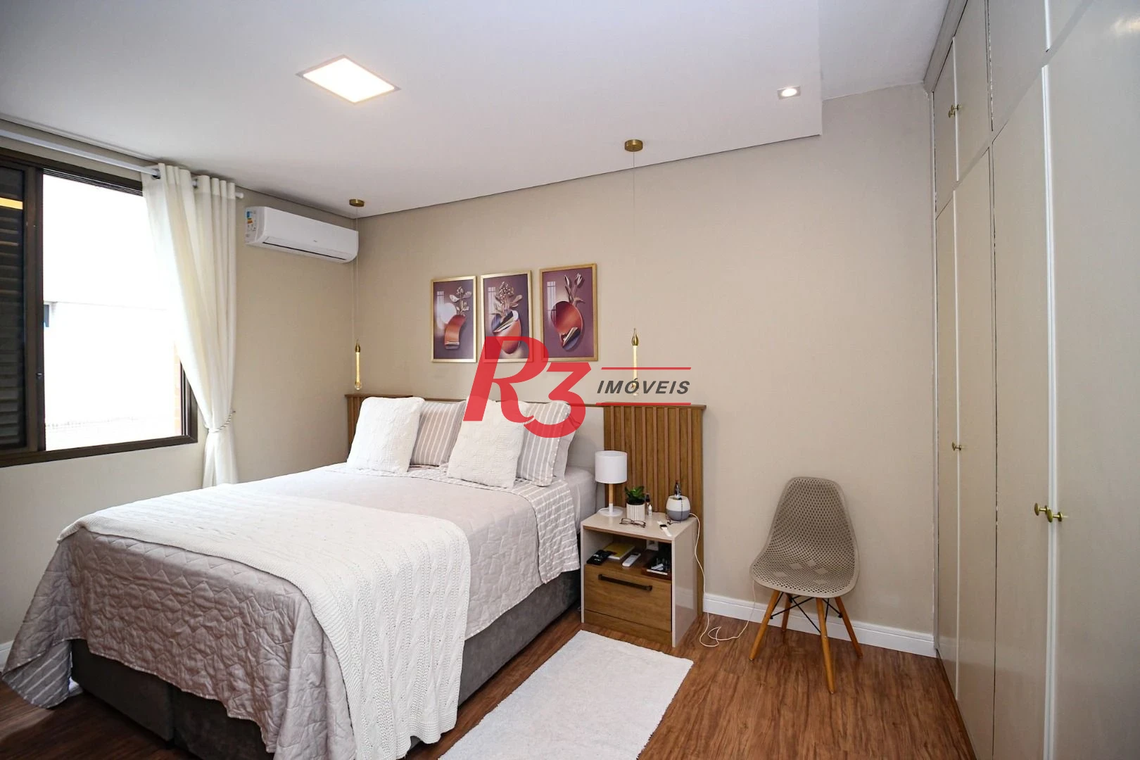 Apartamento com 3 dormitórios à venda, 117 m² por R$ 1.650.000,00 - Boqueirão - Santos/SP