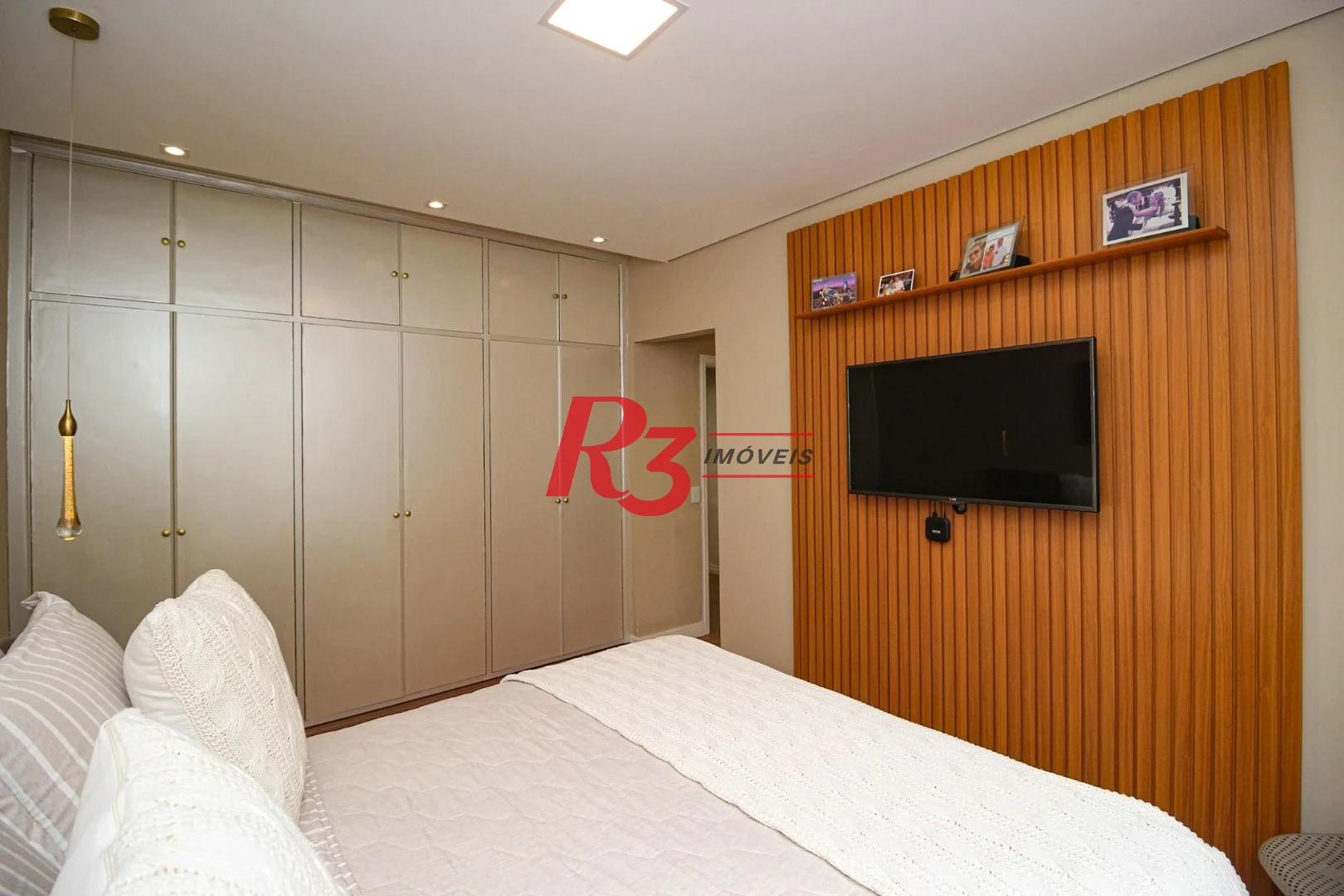 Apartamento com 3 dormitórios à venda, 117 m² por R$ 1.650.000,00 - Boqueirão - Santos/SP