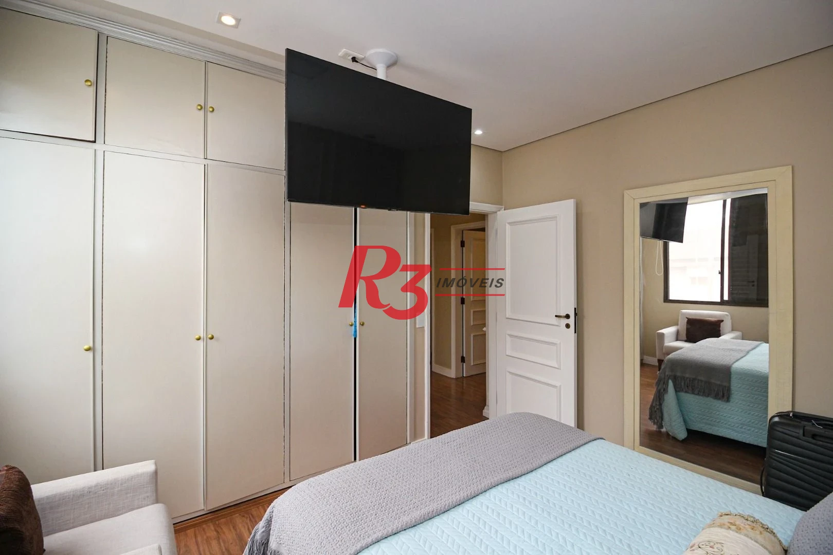 Apartamento com 3 dormitórios à venda, 117 m² por R$ 1.650.000,00 - Boqueirão - Santos/SP