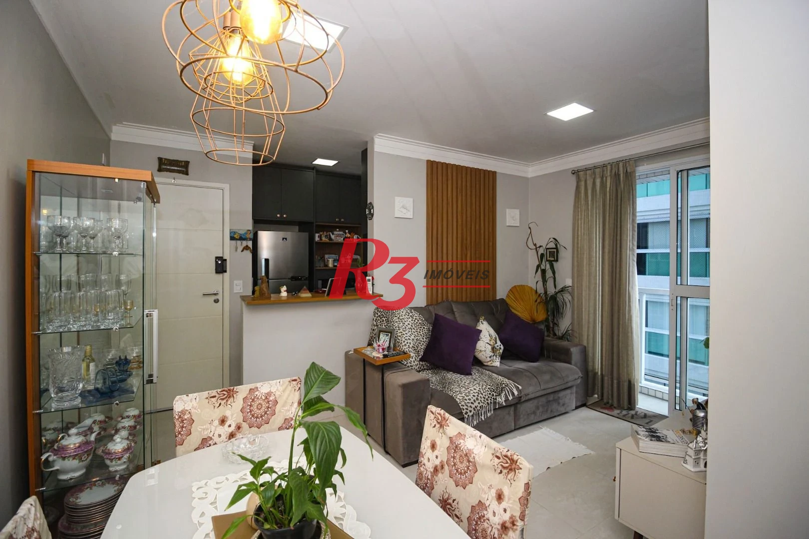 Apartamento com 2 dormitórios à venda, 65 m² por R$ 800.000,00 - Ponta da Praia - Santos/SP