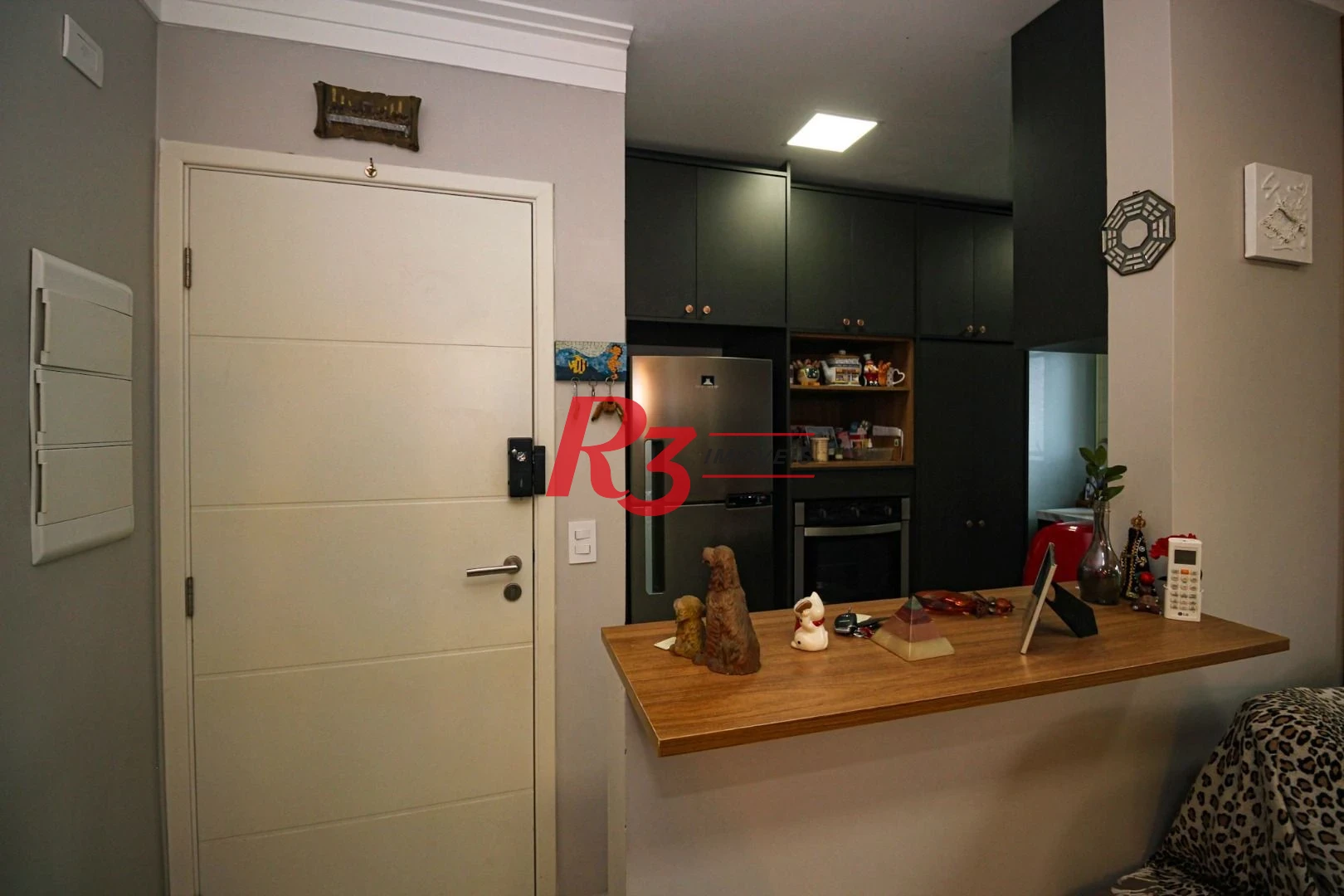 Apartamento com 2 dormitórios à venda, 65 m² por R$ 800.000,00 - Ponta da Praia - Santos/SP