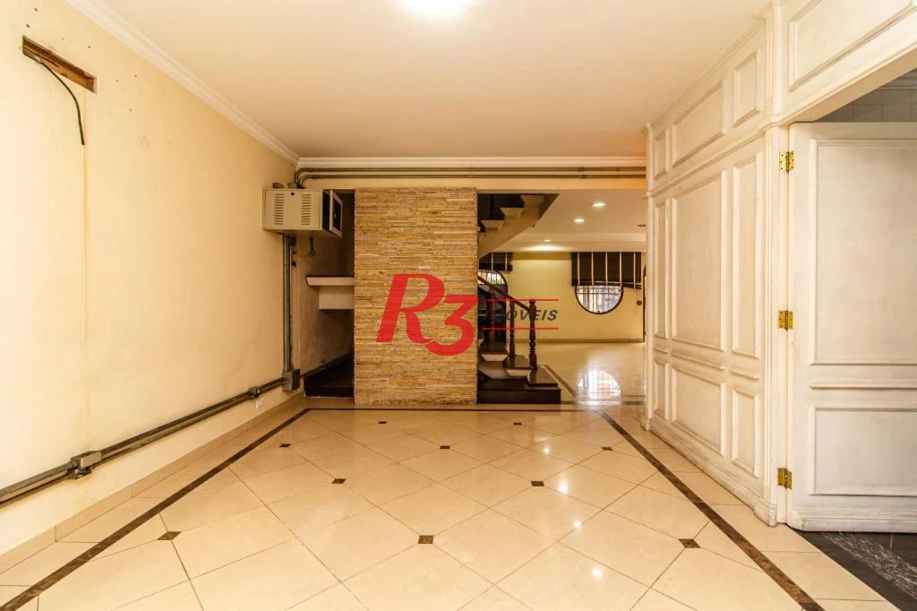 Casa com 4 dormitórios à venda, 255 m² por R$ 2.450.000,00 - Ponta da Praia - Santos/SP