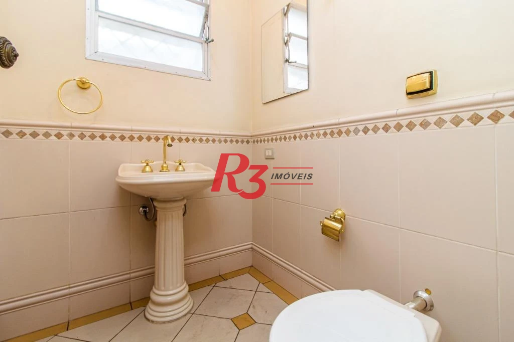Casa com 4 dormitórios à venda, 255 m² por R$ 2.450.000,00 - Ponta da Praia - Santos/SP