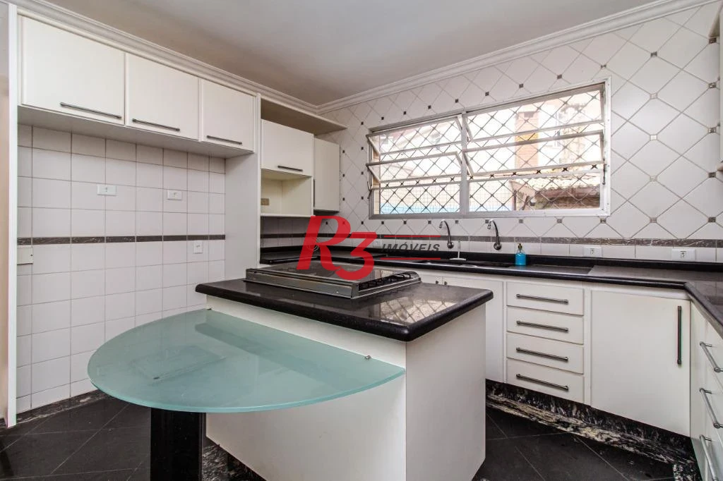 Casa com 4 dormitórios à venda, 255 m² por R$ 2.450.000,00 - Ponta da Praia - Santos/SP