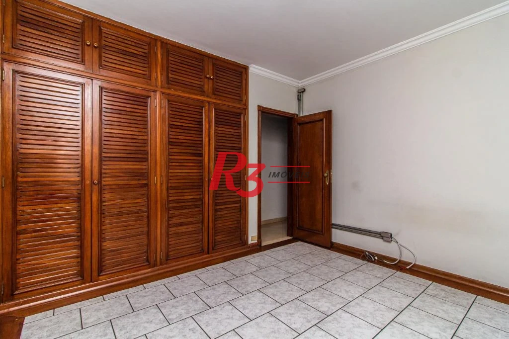 Casa com 4 dormitórios à venda, 255 m² por R$ 2.450.000,00 - Ponta da Praia - Santos/SP