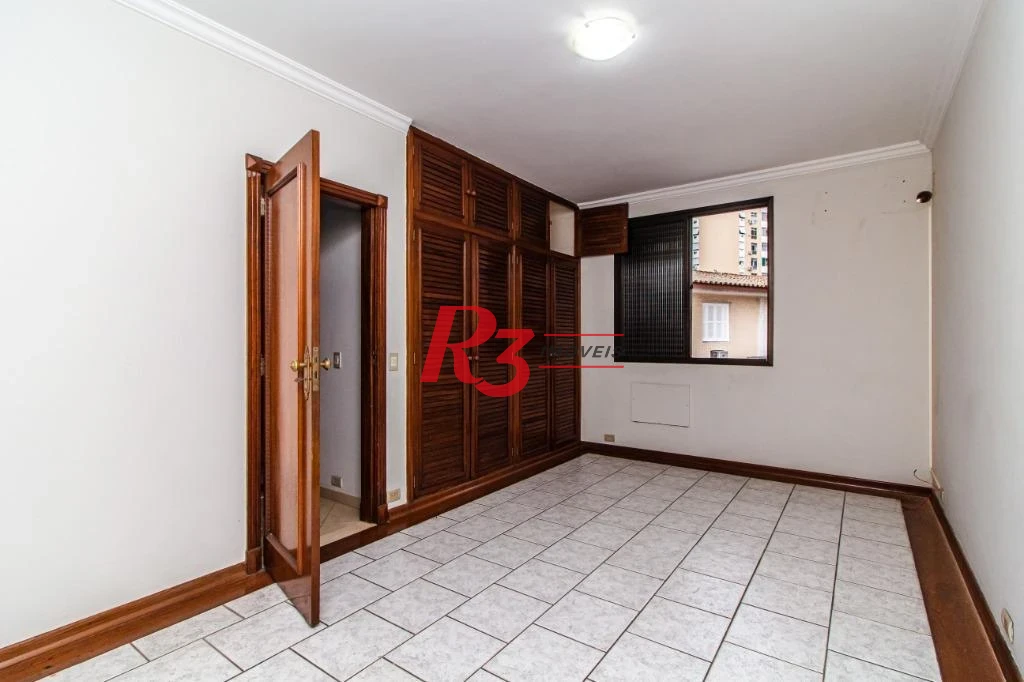 Casa com 4 dormitórios à venda, 255 m² por R$ 2.450.000,00 - Ponta da Praia - Santos/SP
