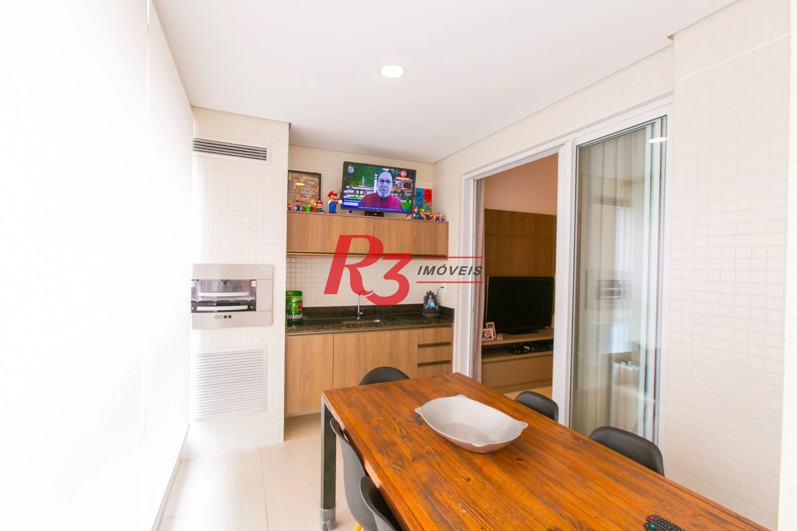 Apartamento com 3 dormitórios à venda, 110 m² por R$ 1.800.000,00 - Boqueirão - Santos/SP