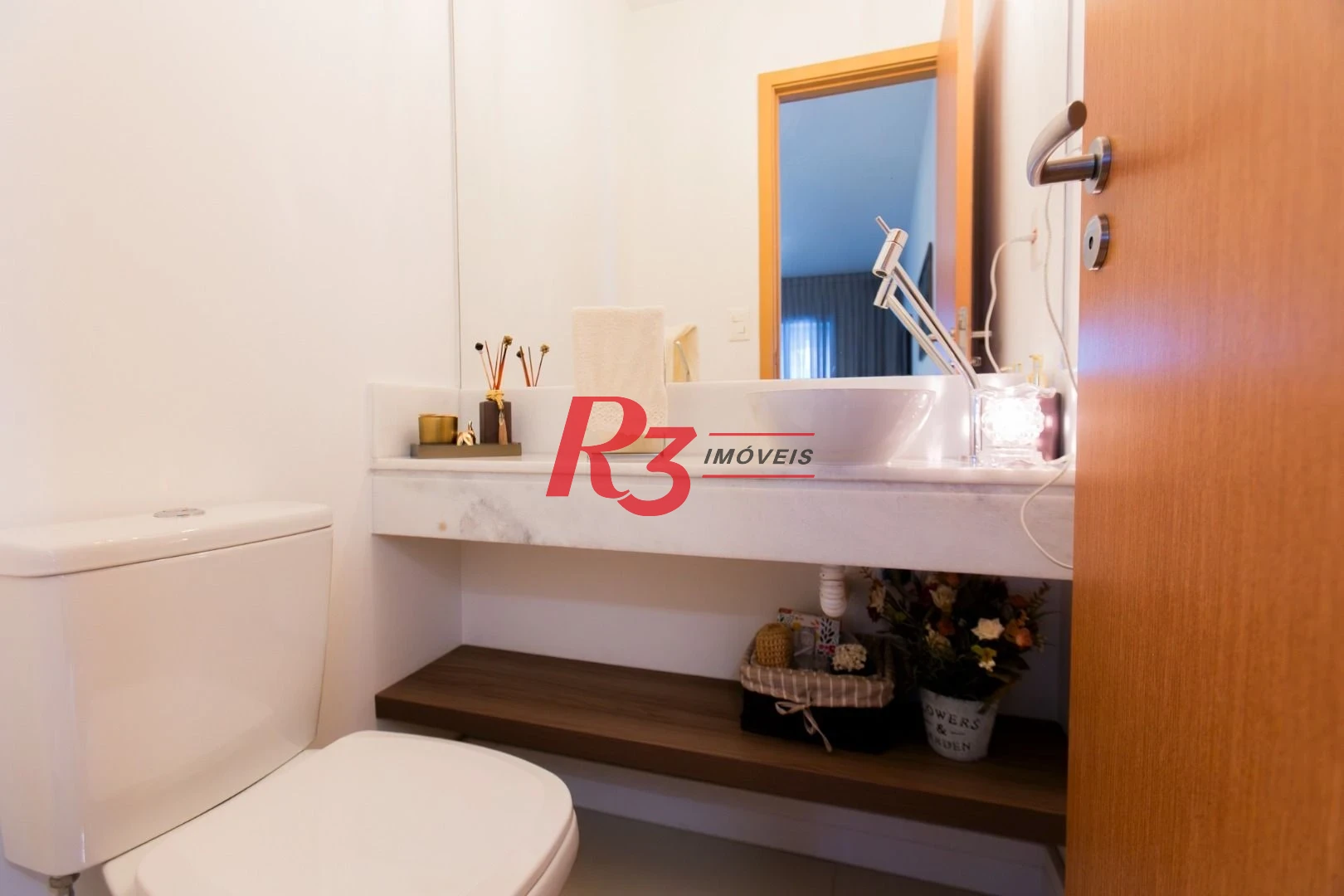 Apartamento com 3 dormitórios à venda, 110 m² por R$ 1.800.000,00 - Boqueirão - Santos/SP