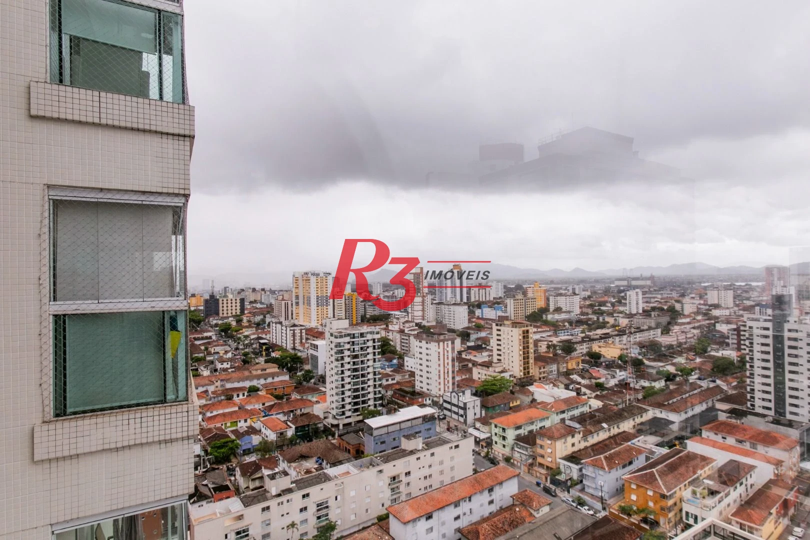 Apartamento com 3 dormitórios à venda, 110 m² por R$ 1.800.000,00 - Boqueirão - Santos/SP