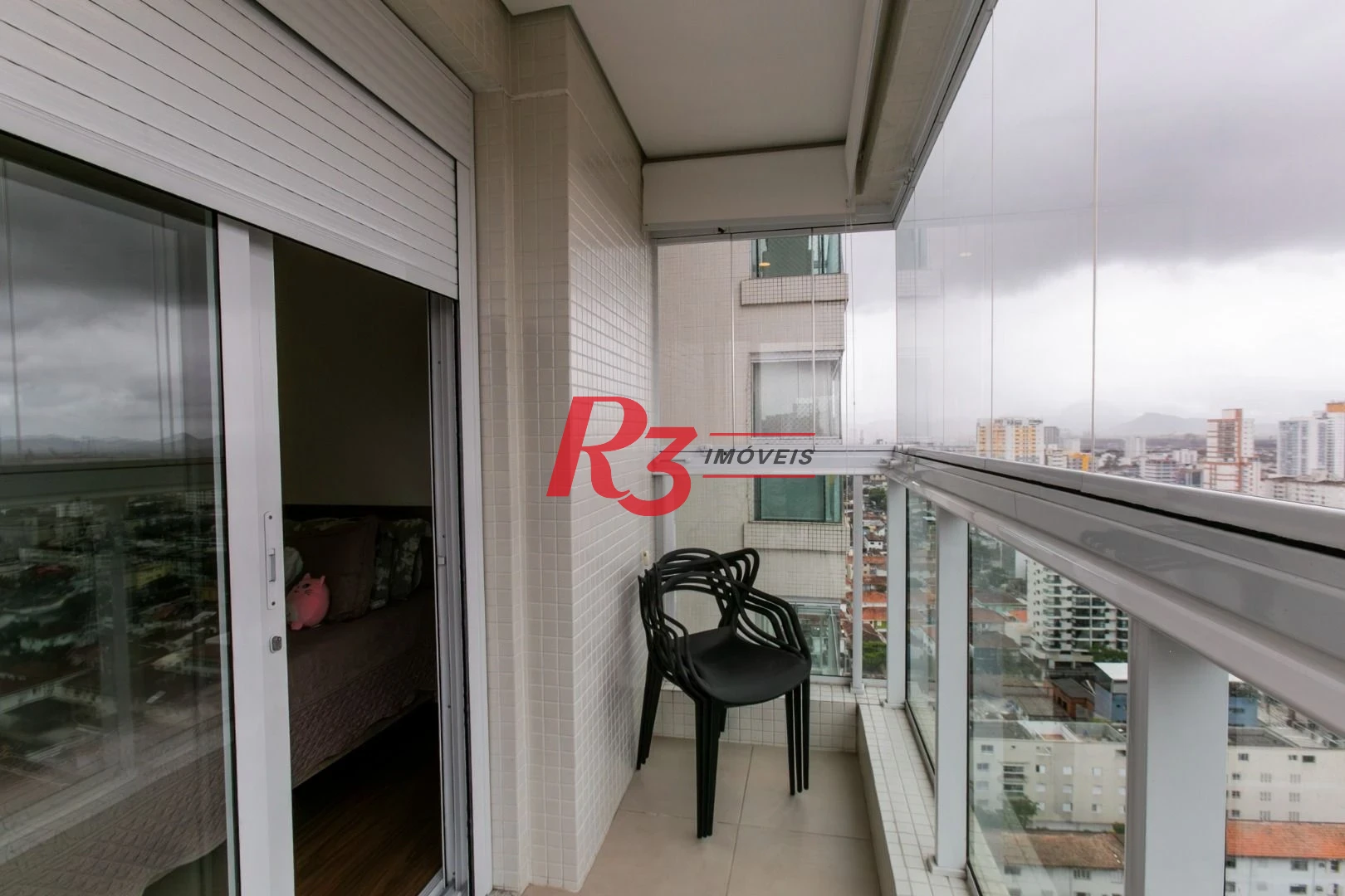 Apartamento com 3 dormitórios à venda, 110 m² por R$ 1.800.000,00 - Boqueirão - Santos/SP