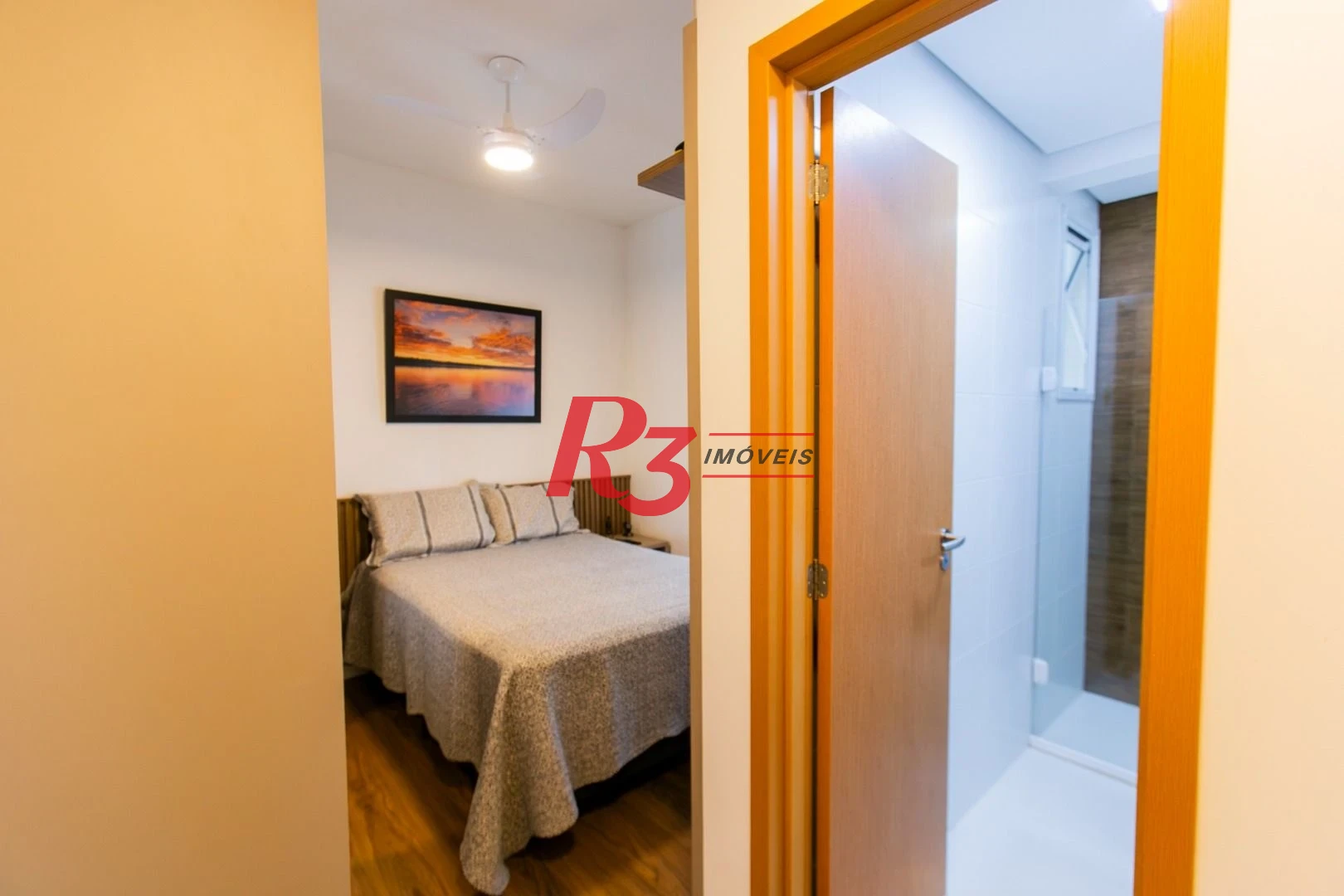 Apartamento com 3 dormitórios à venda, 110 m² por R$ 1.800.000,00 - Boqueirão - Santos/SP