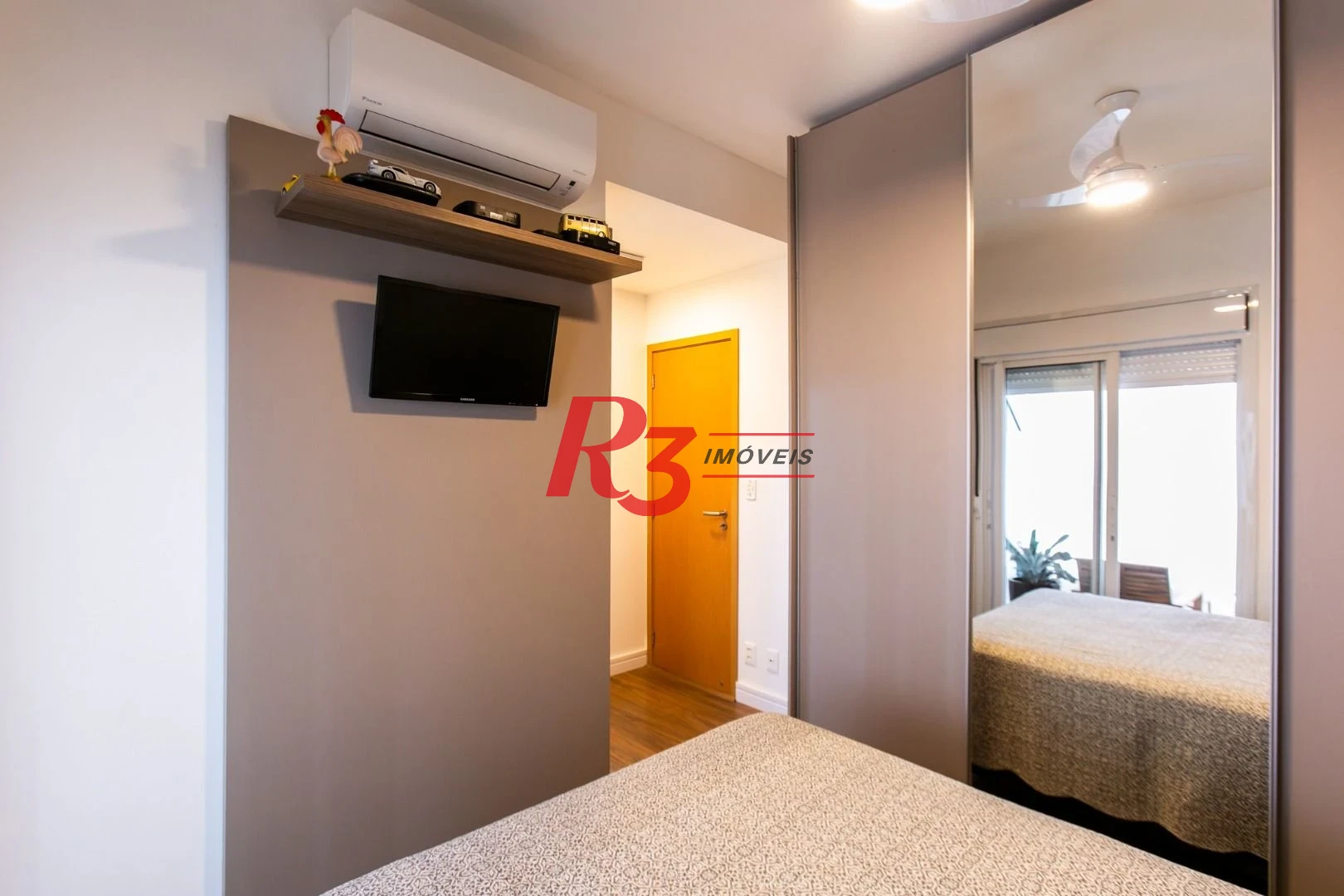 Apartamento com 3 dormitórios à venda, 110 m² por R$ 1.800.000,00 - Boqueirão - Santos/SP