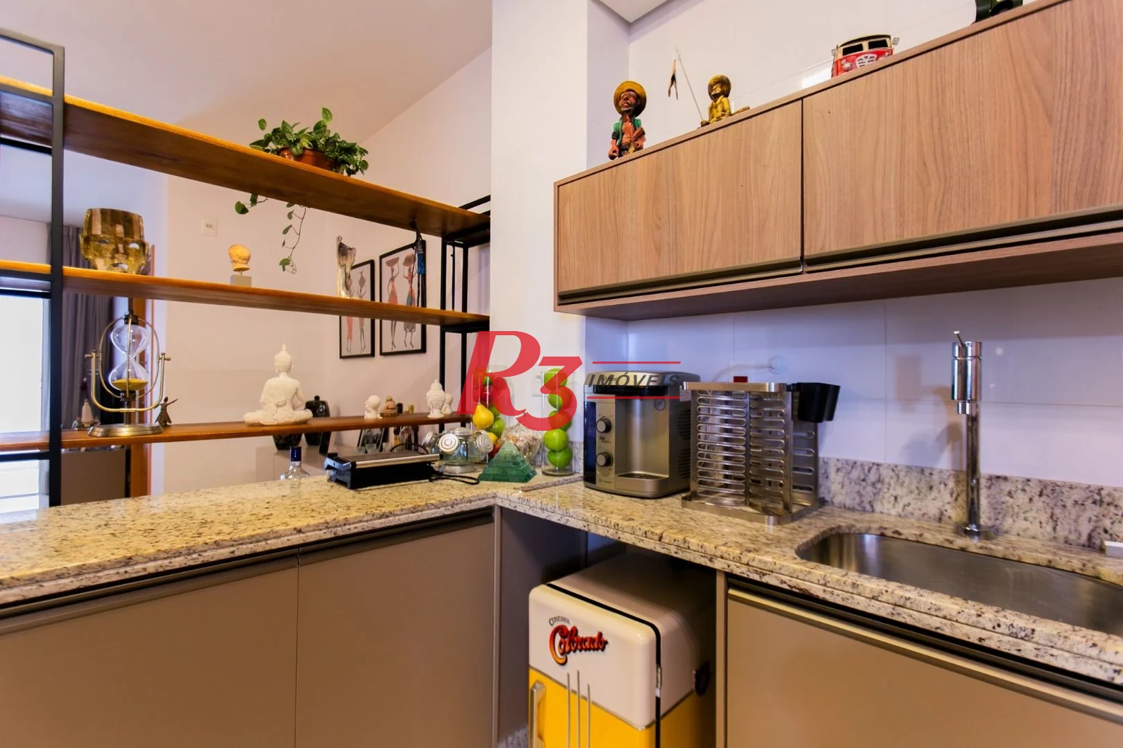 Apartamento com 3 dormitórios à venda, 110 m² por R$ 1.800.000,00 - Boqueirão - Santos/SP