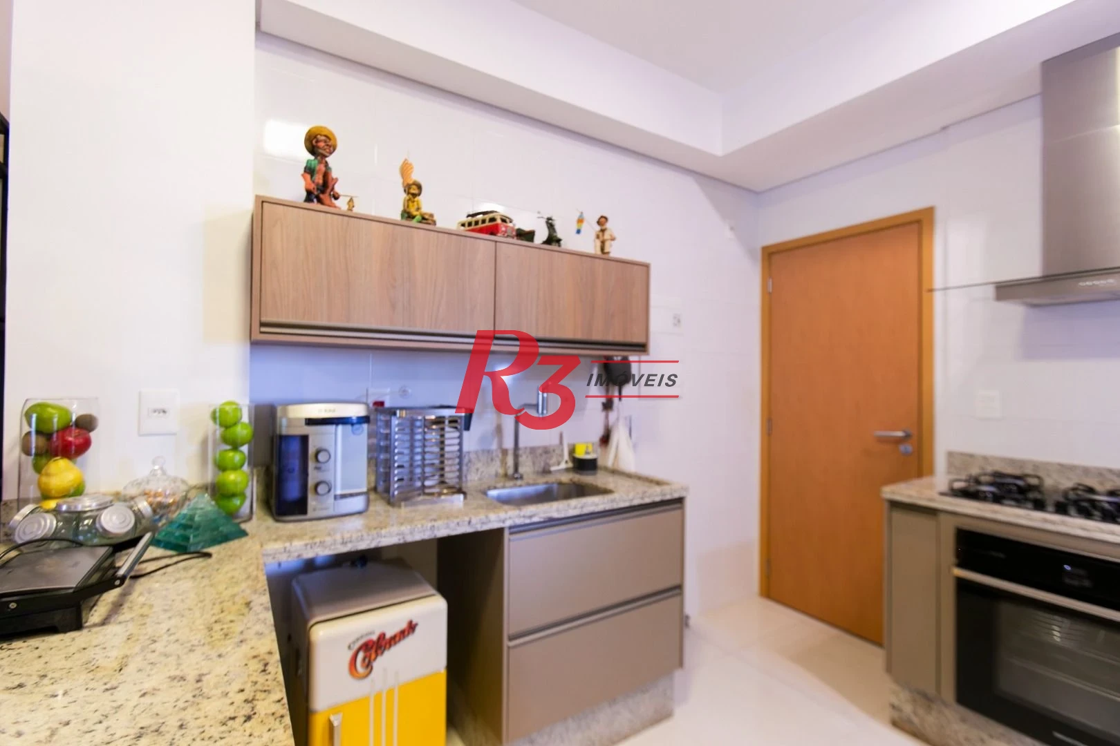 Apartamento com 3 dormitórios à venda, 110 m² por R$ 1.800.000,00 - Boqueirão - Santos/SP