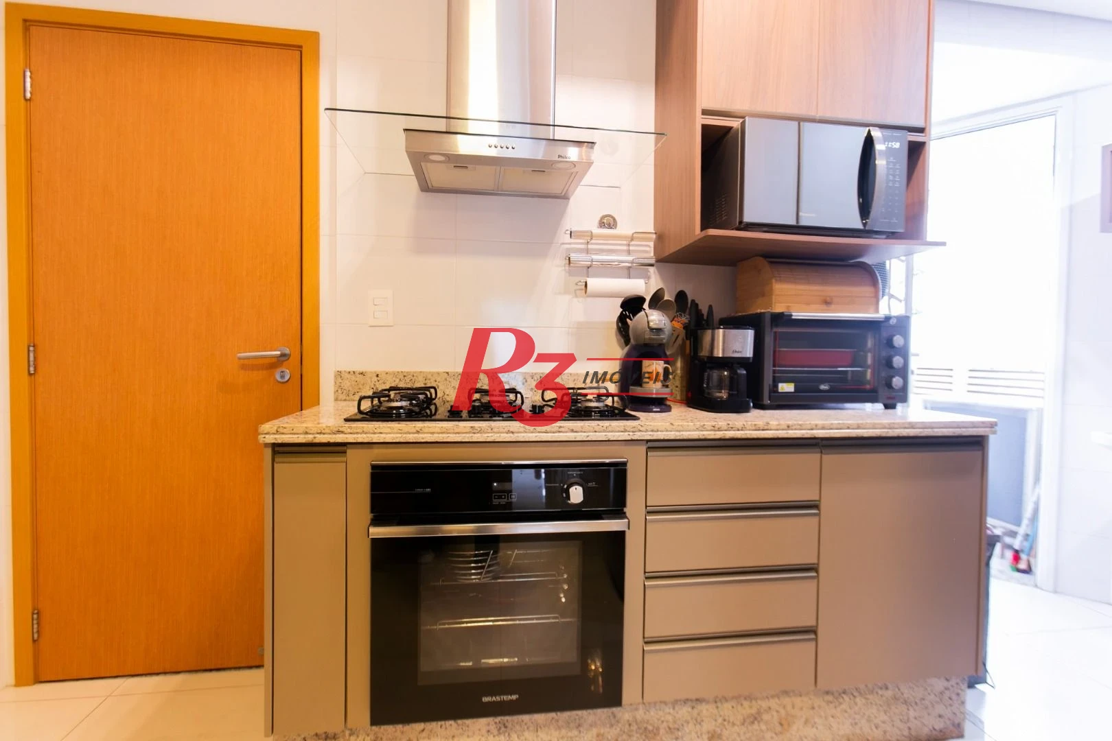 Apartamento com 3 dormitórios à venda, 110 m² por R$ 1.800.000,00 - Boqueirão - Santos/SP
