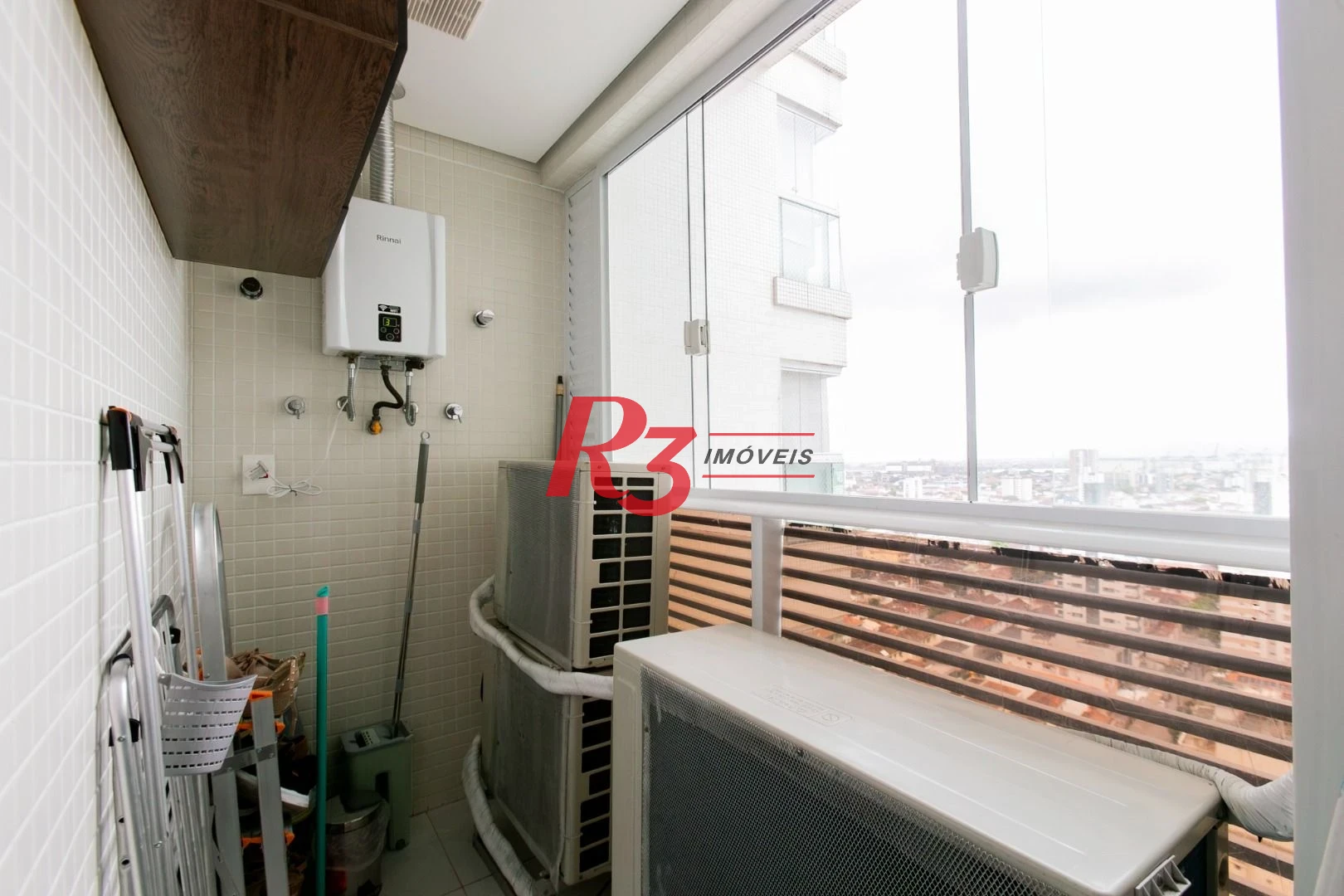 Apartamento com 3 dormitórios à venda, 110 m² por R$ 1.800.000,00 - Boqueirão - Santos/SP