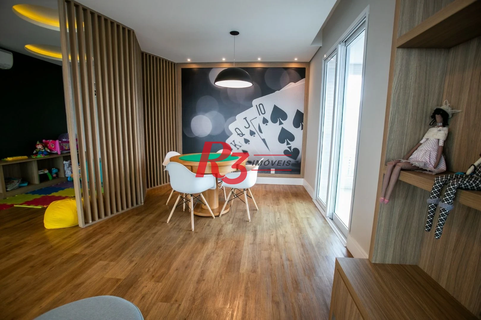 Apartamento com 3 dormitórios à venda, 110 m² por R$ 1.800.000,00 - Boqueirão - Santos/SP