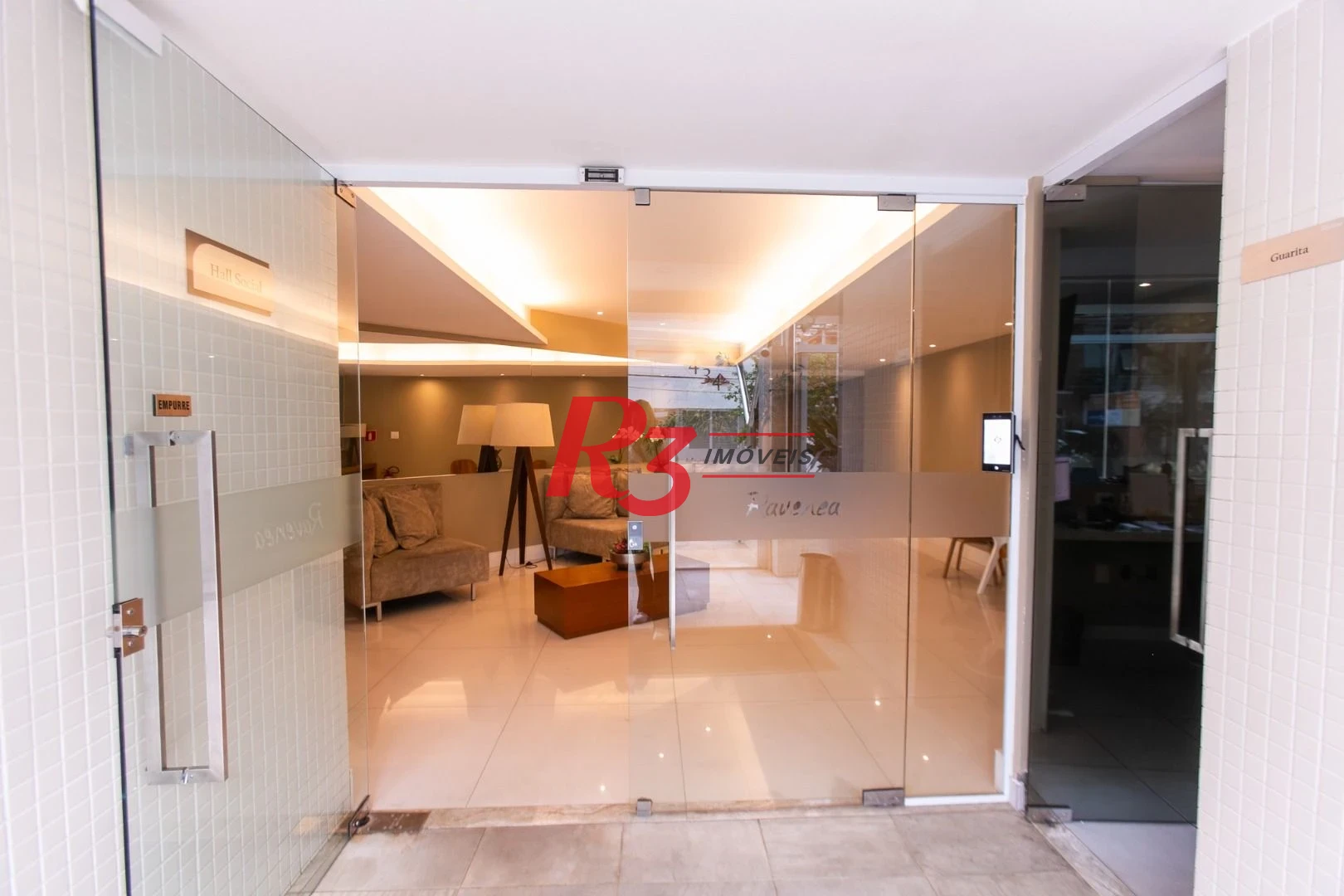 Apartamento com 3 dormitórios à venda, 110 m² por R$ 1.800.000,00 - Boqueirão - Santos/SP