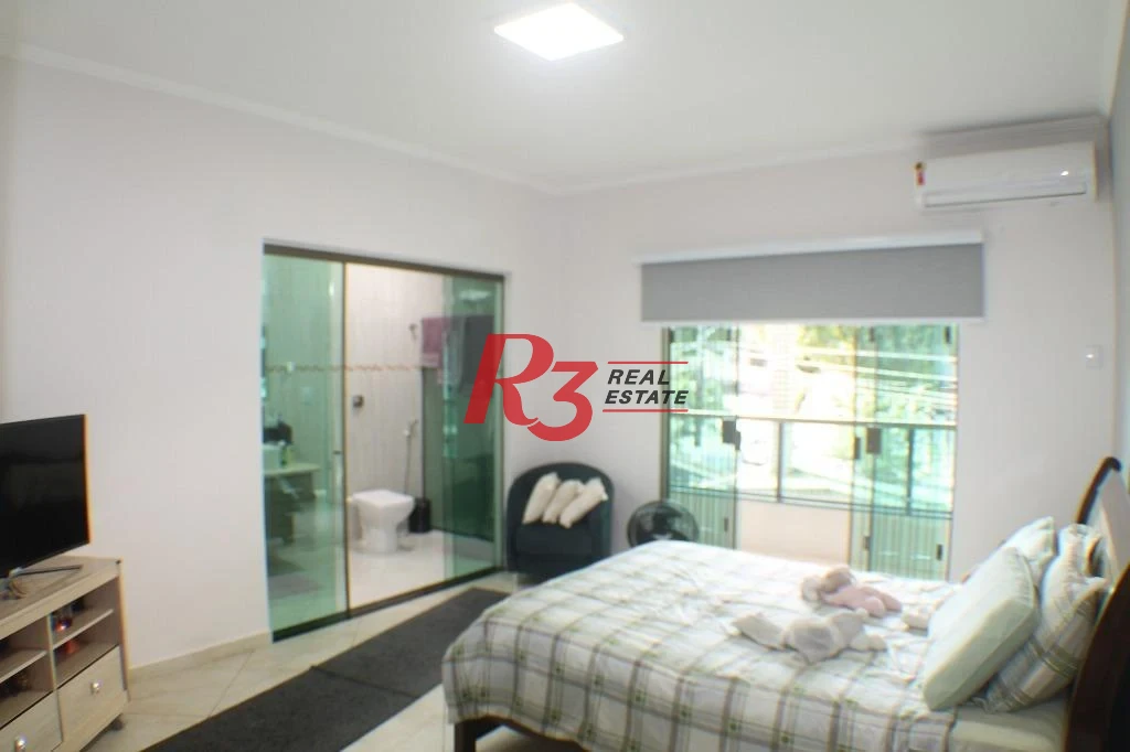Sobrado com 3 dormitórios à venda, 300 m² por R$ 1.920.000,00 - Aparecida - Santos/SP