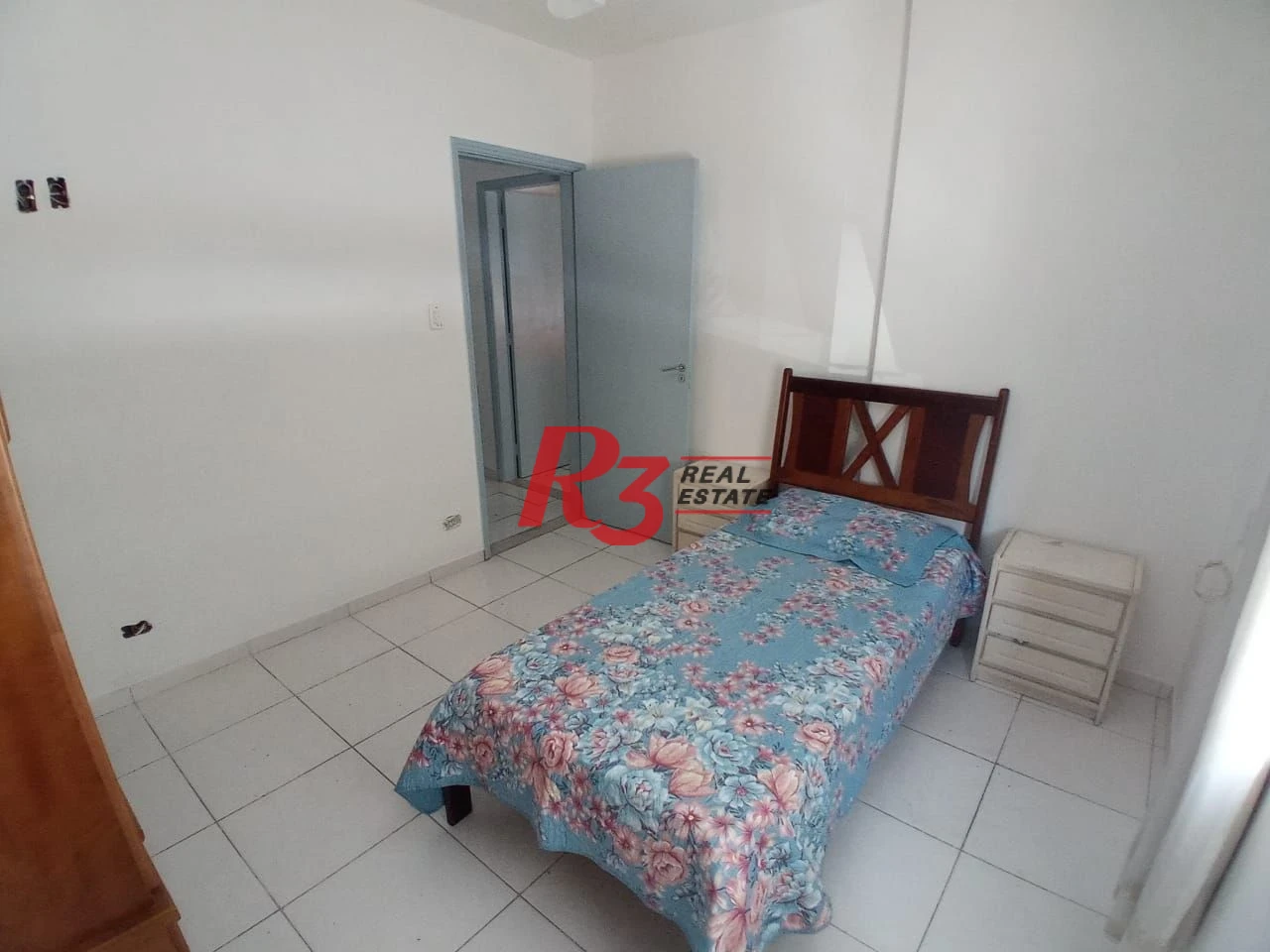 Apartamento com 2 dormitórios à venda, 109 m² por R$ 400.000,00 - Centro - São Vicente/SP