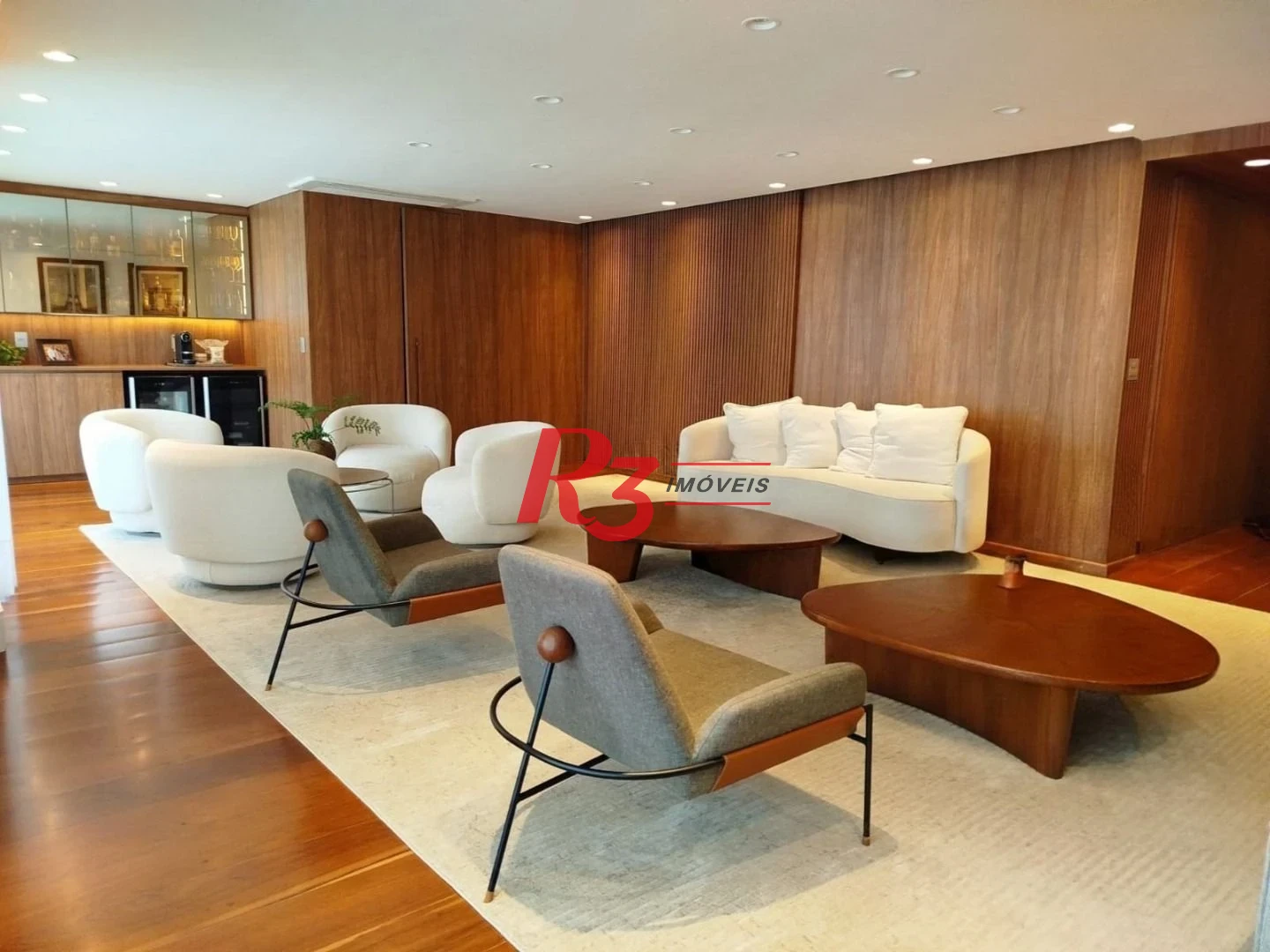 Apartamento com 4 dormitórios à venda, 318 m² por R$ 3.400.000,00 - Gonzaga - Santos/SP