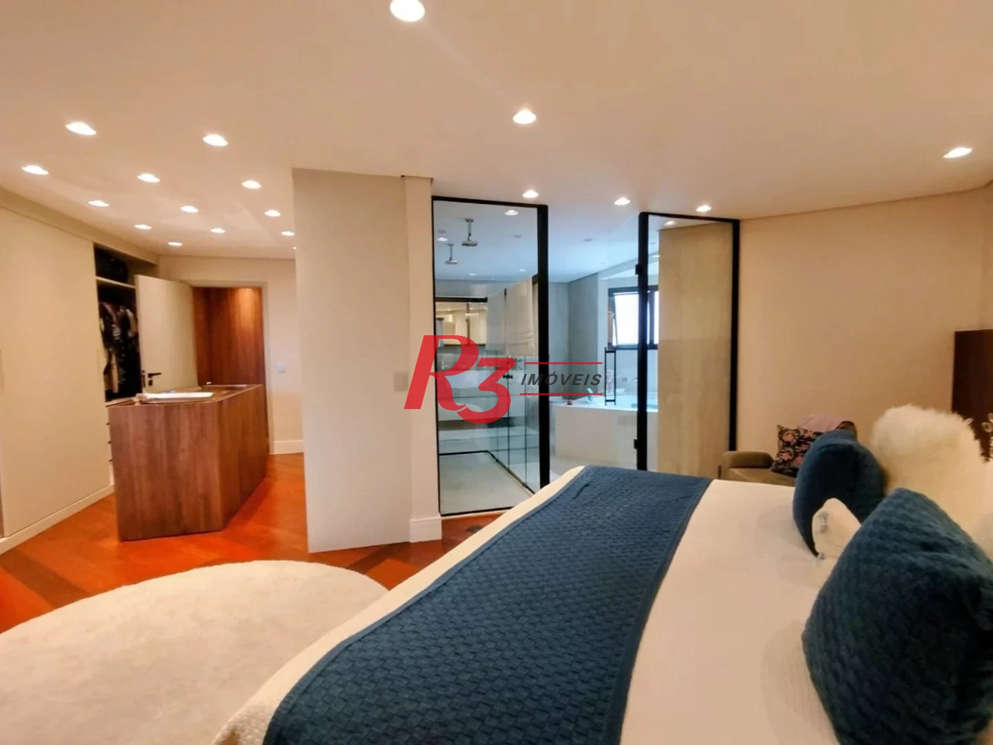 Apartamento com 4 dormitórios à venda, 318 m² por R$ 3.400.000,00 - Gonzaga - Santos/SP